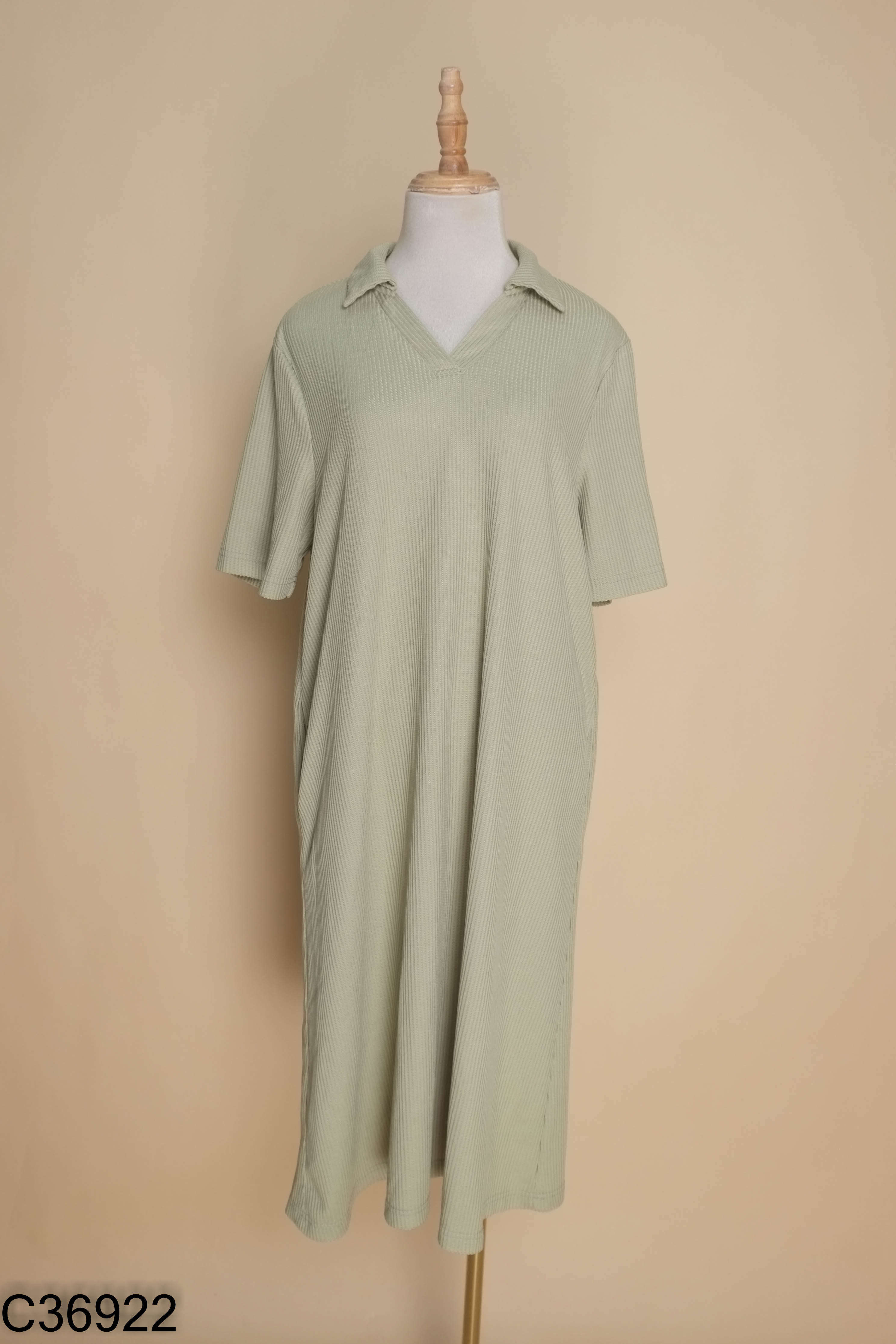 Váy L'AMME xanh cổ polo