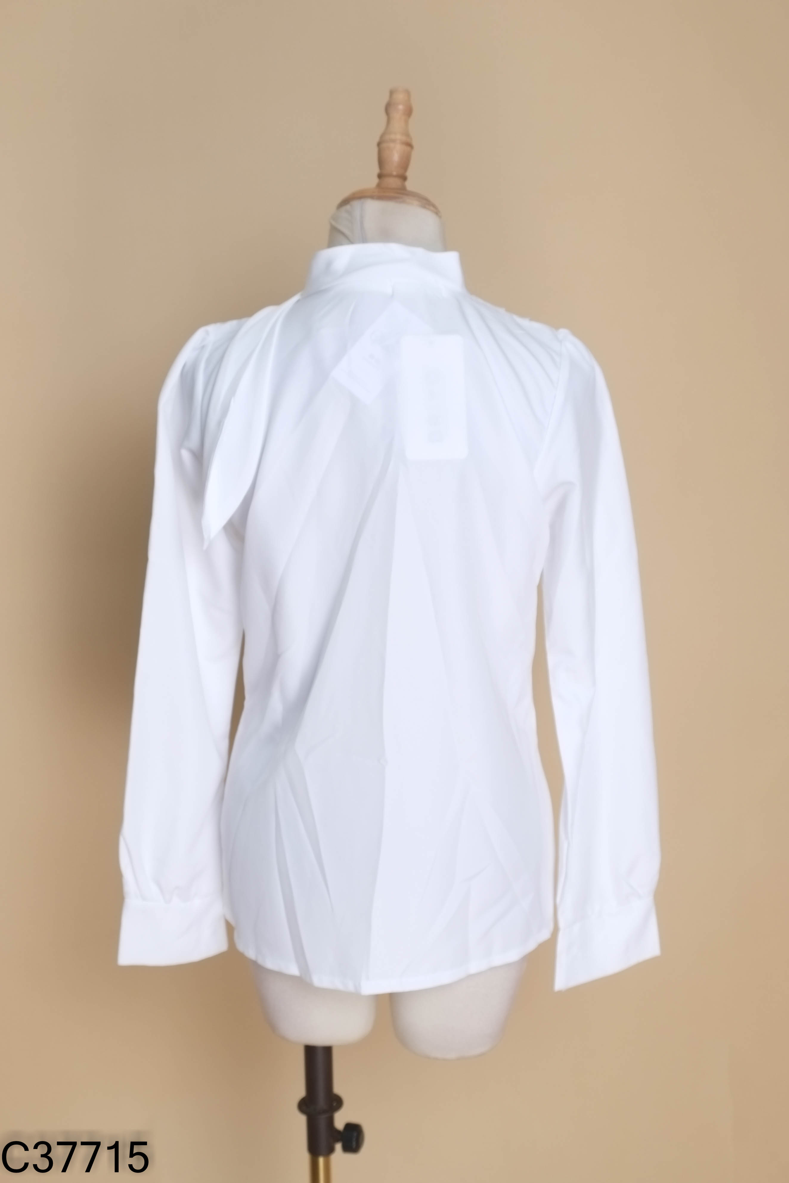NEWTAG Áo BRIYQ sơ mi trắng buộc cổ