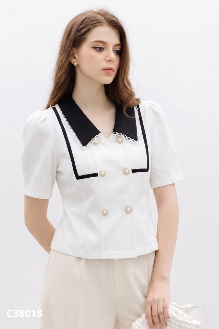 Áo trắng cổ đen phối cúc ngọc