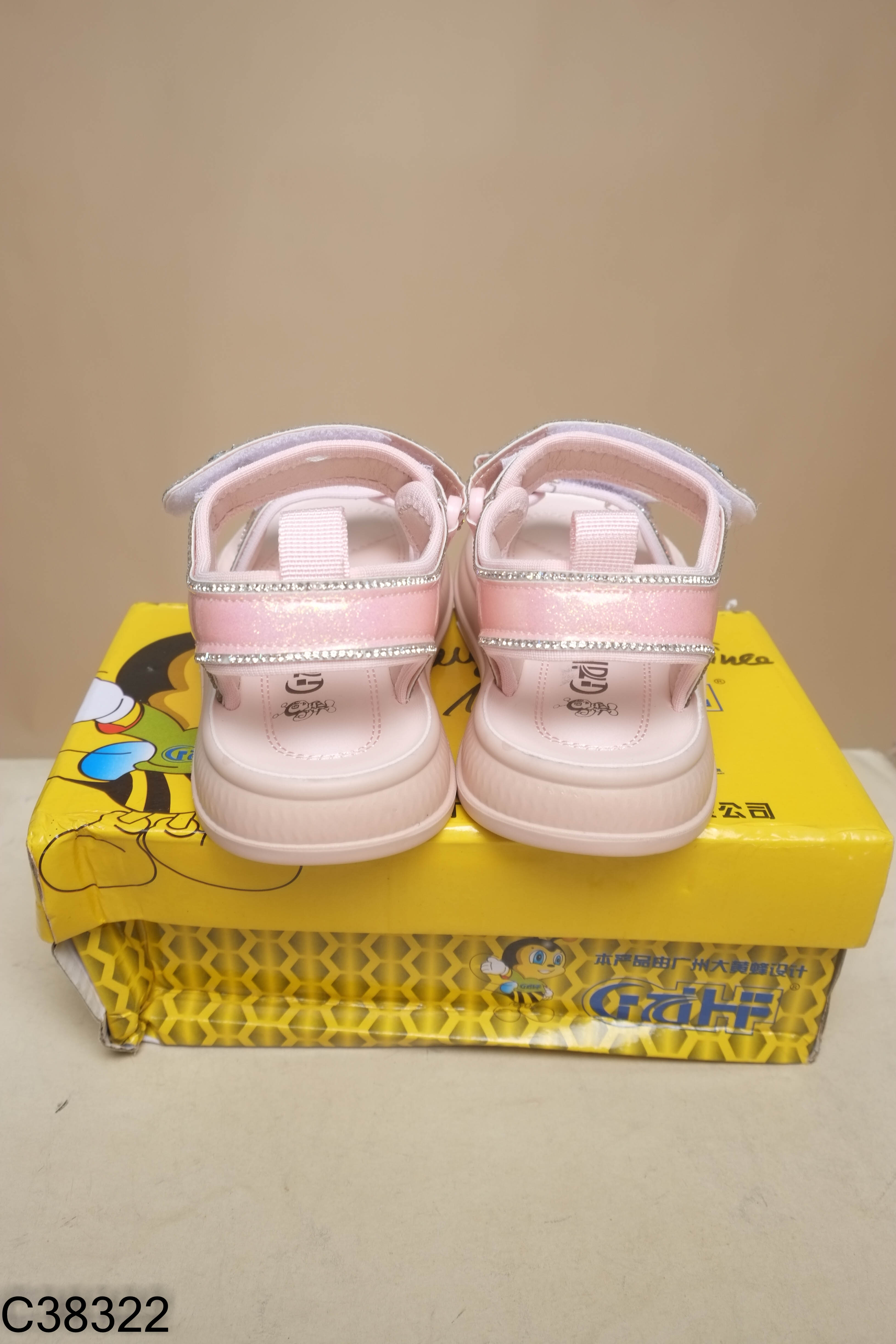 NEW FULLBOX Sandals hồng đính đá kid