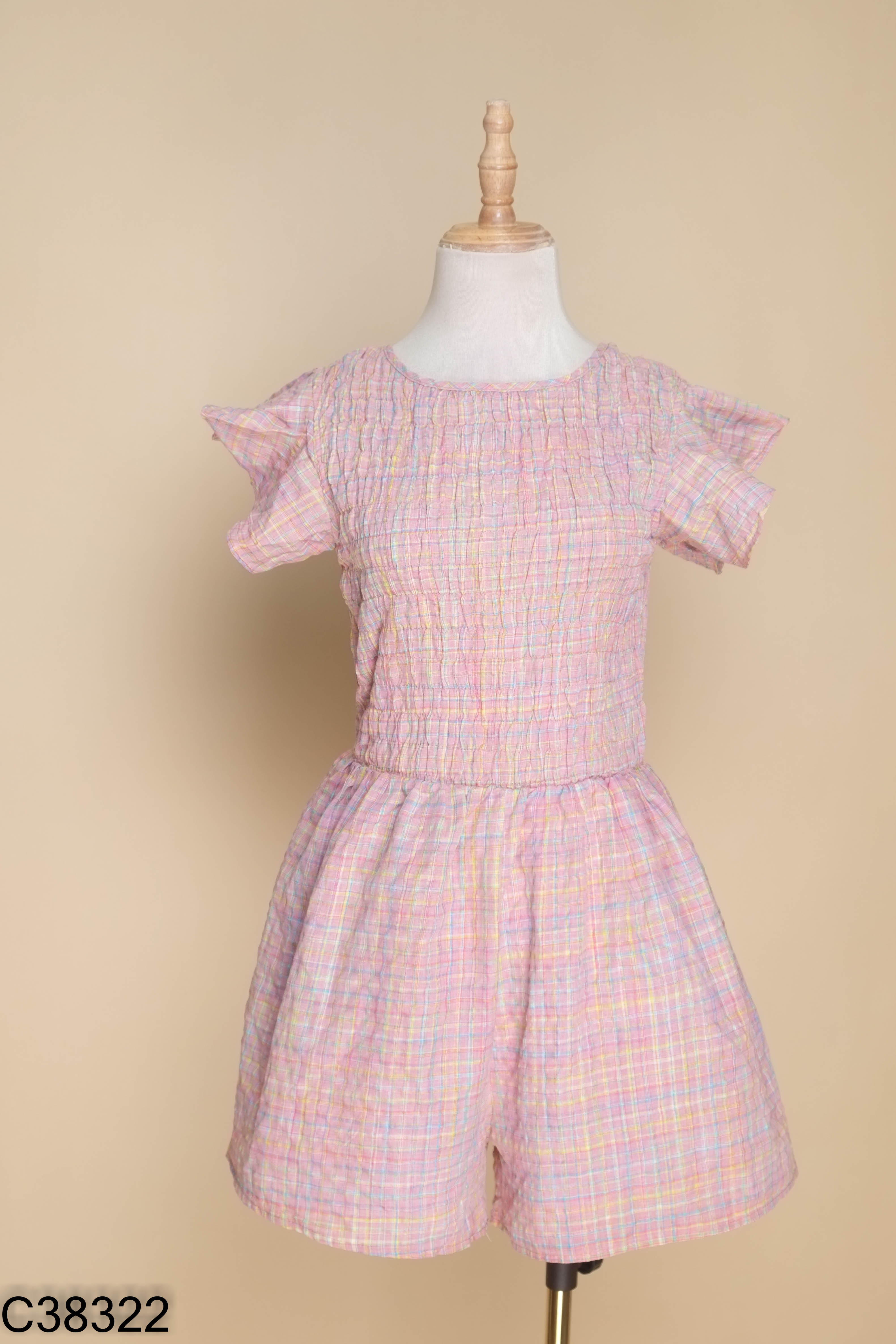 Váy linen hồng kẻ caro