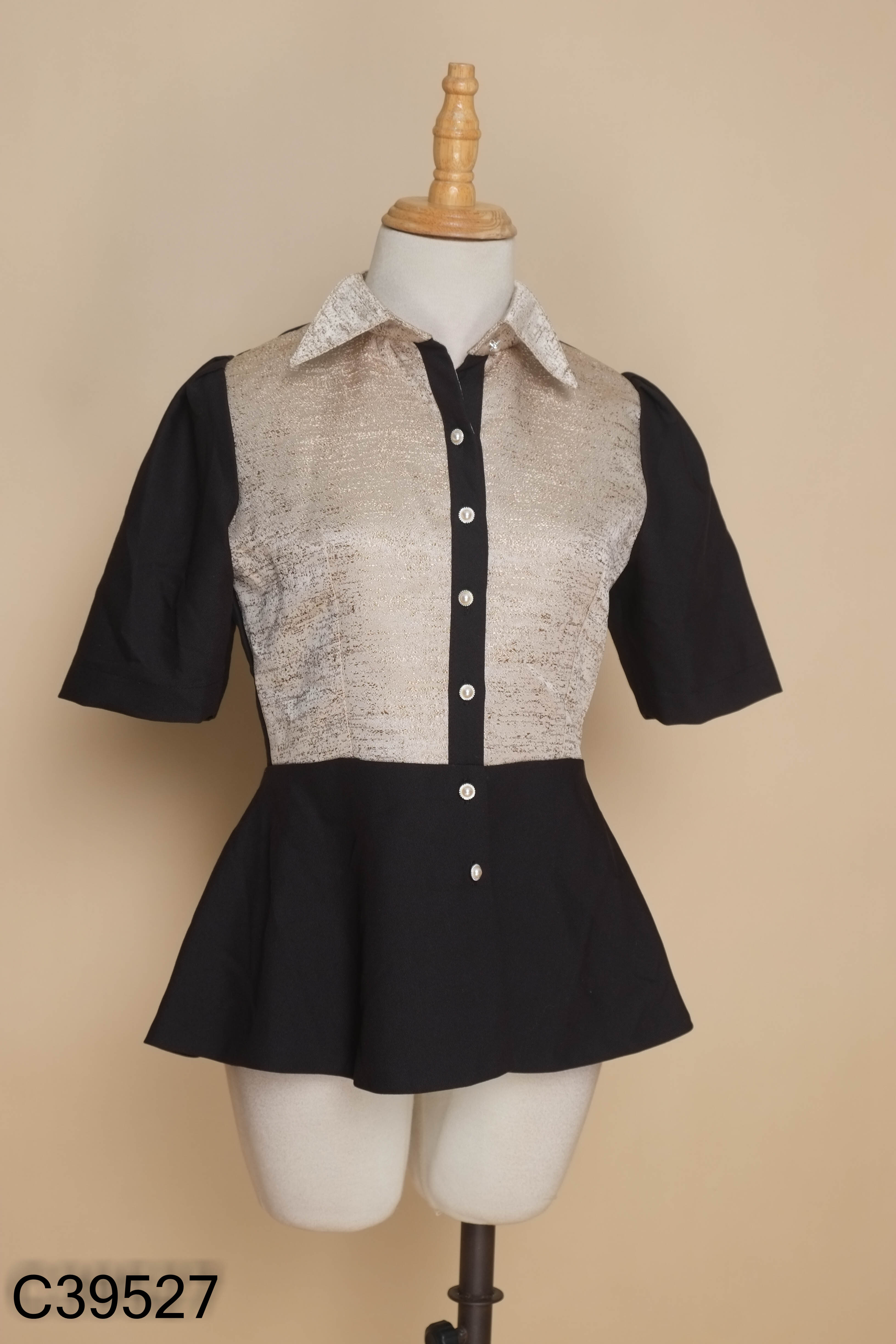 Áo đen LA MONETA phối nâu