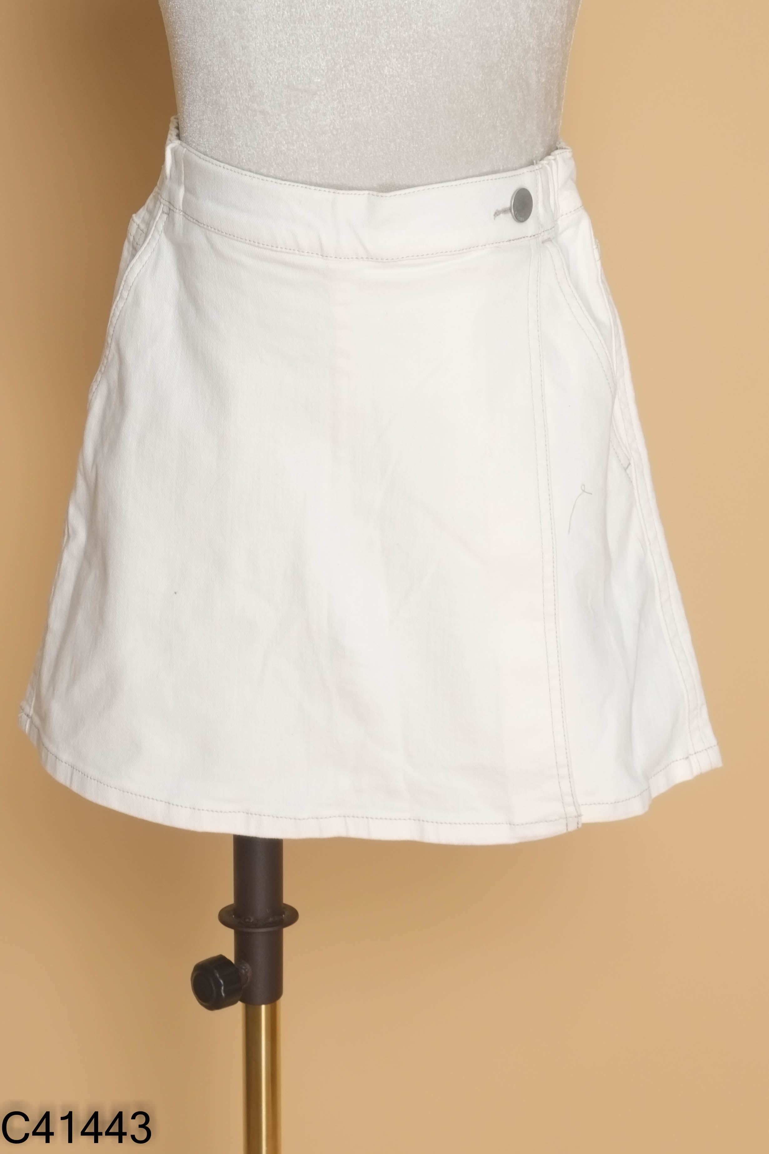 NEWTAG Quần giả váy UNIQLO KIDS be