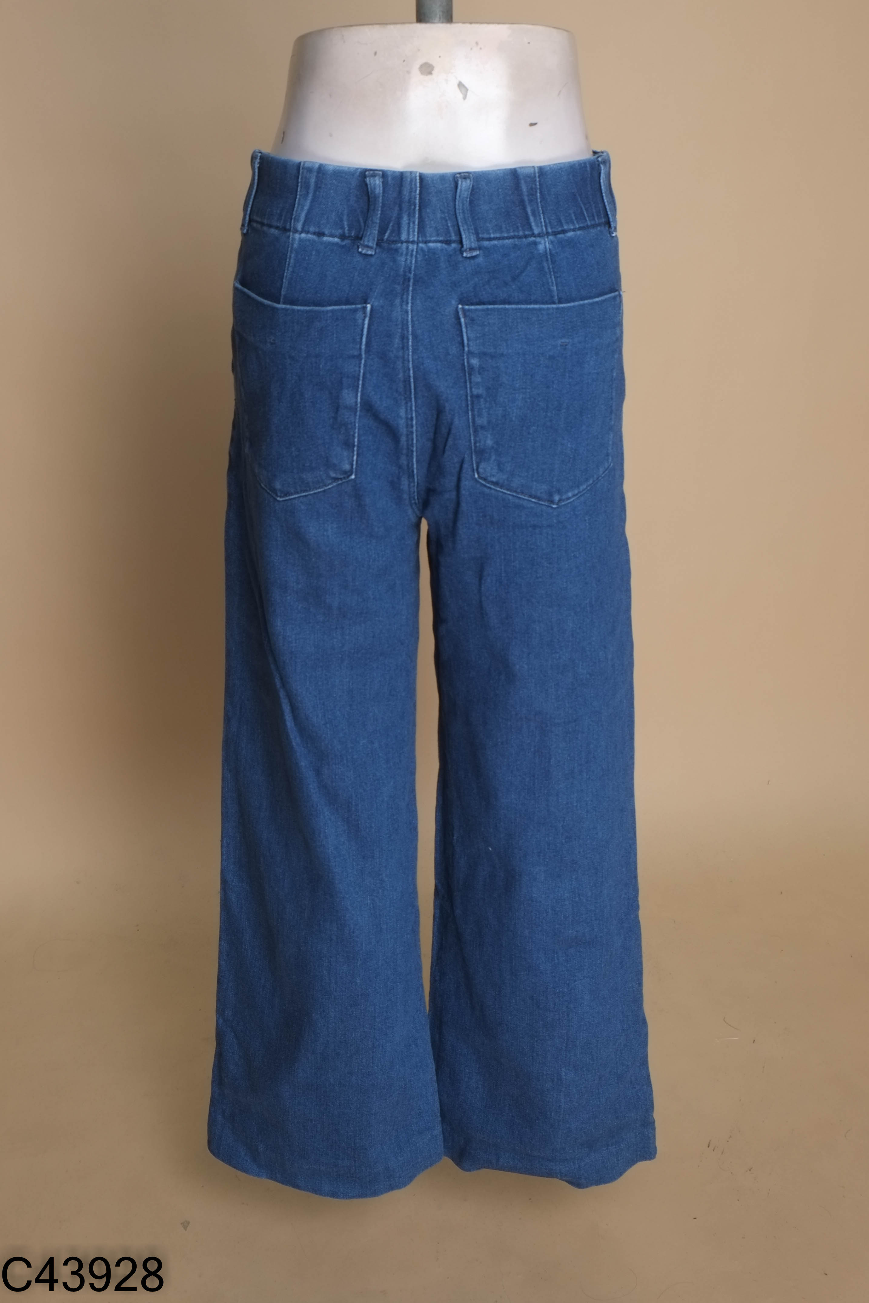 Quần jeans UNIQLO suông xanh trơn