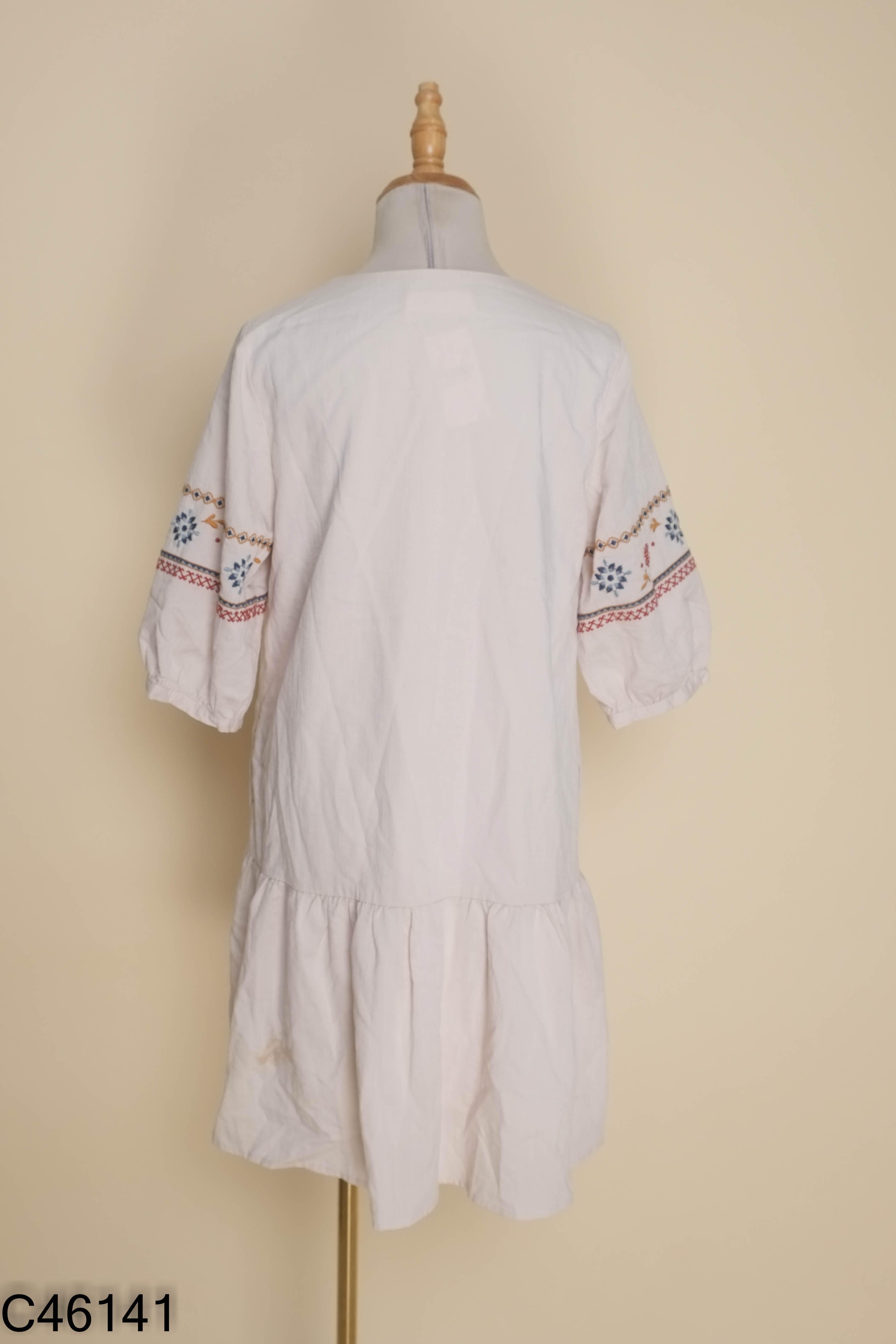 Váy be ADORE DRESS thêu họa tiết