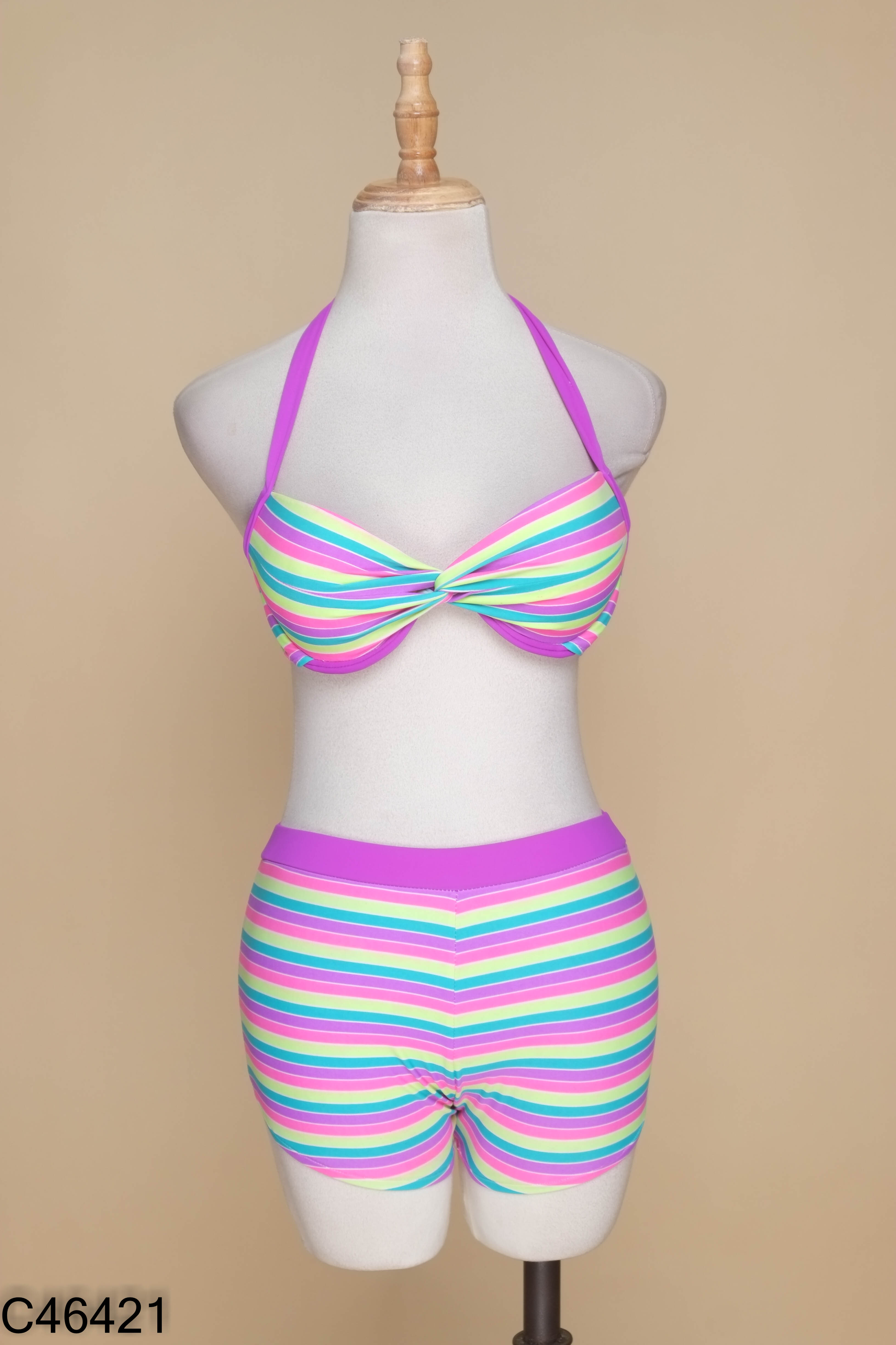 Set bikini kẻ màu sắc