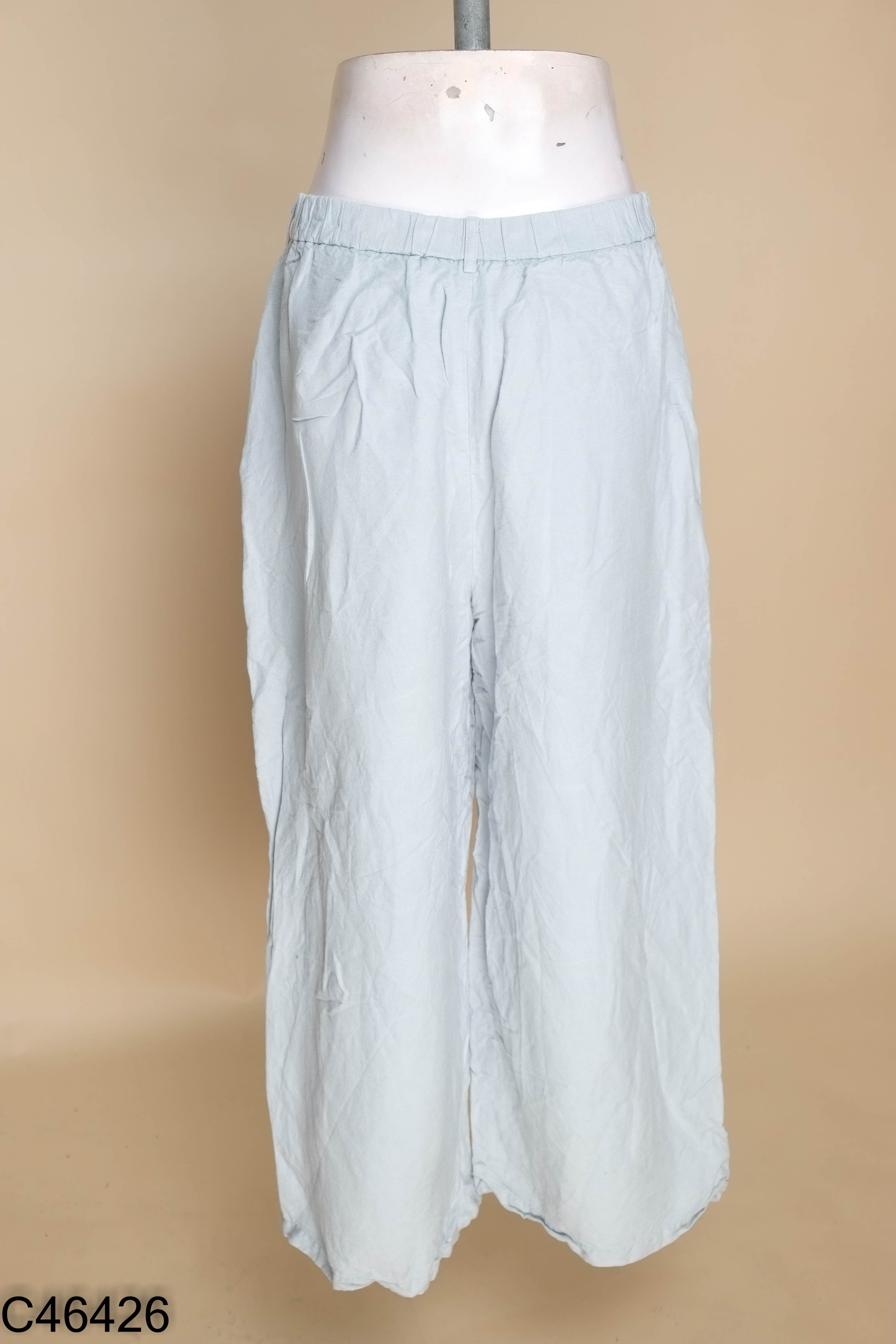 Quần linen GU xanh