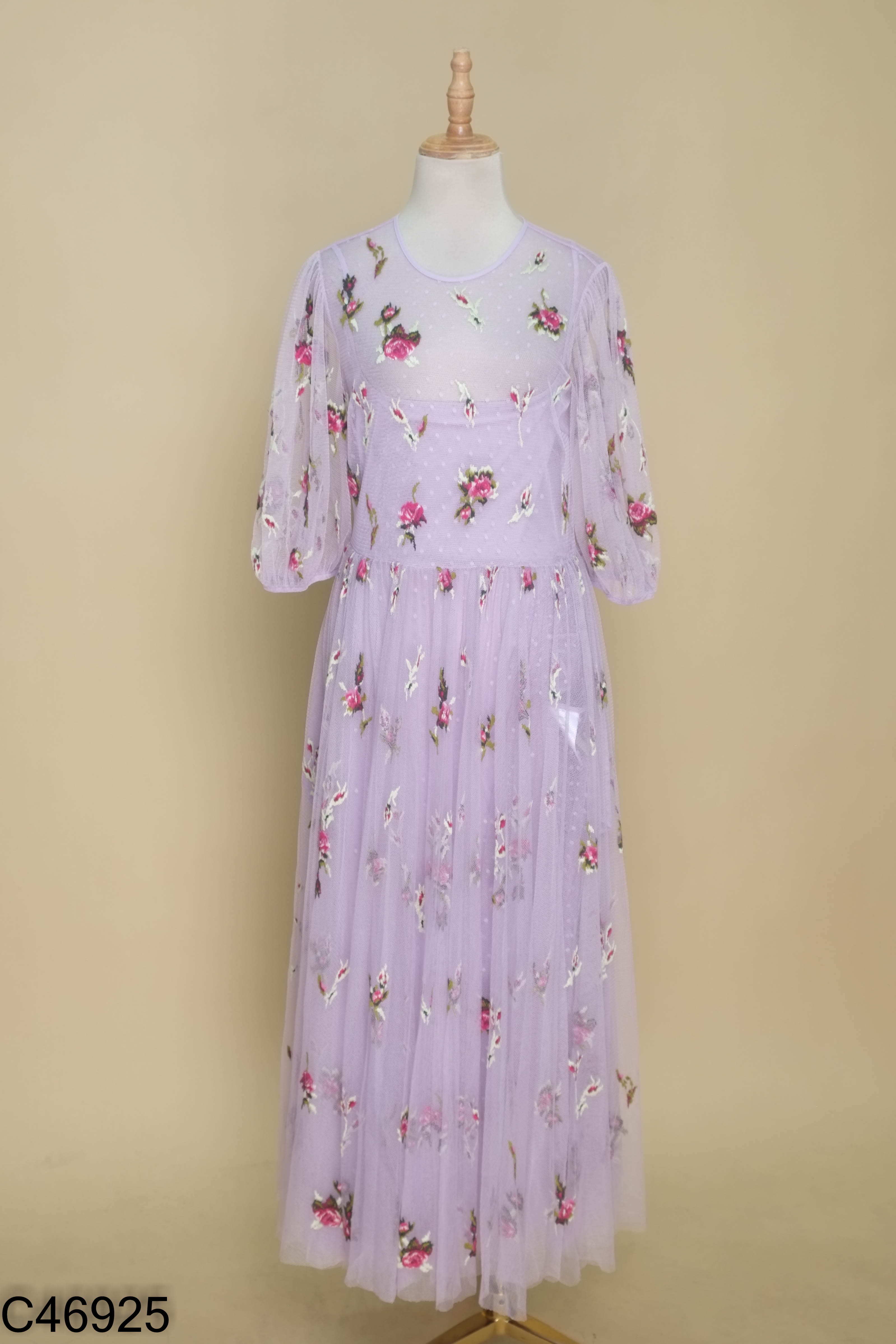 C4692510623-Váy lưới tím VALENTINO thêu hoa (kèm lót)