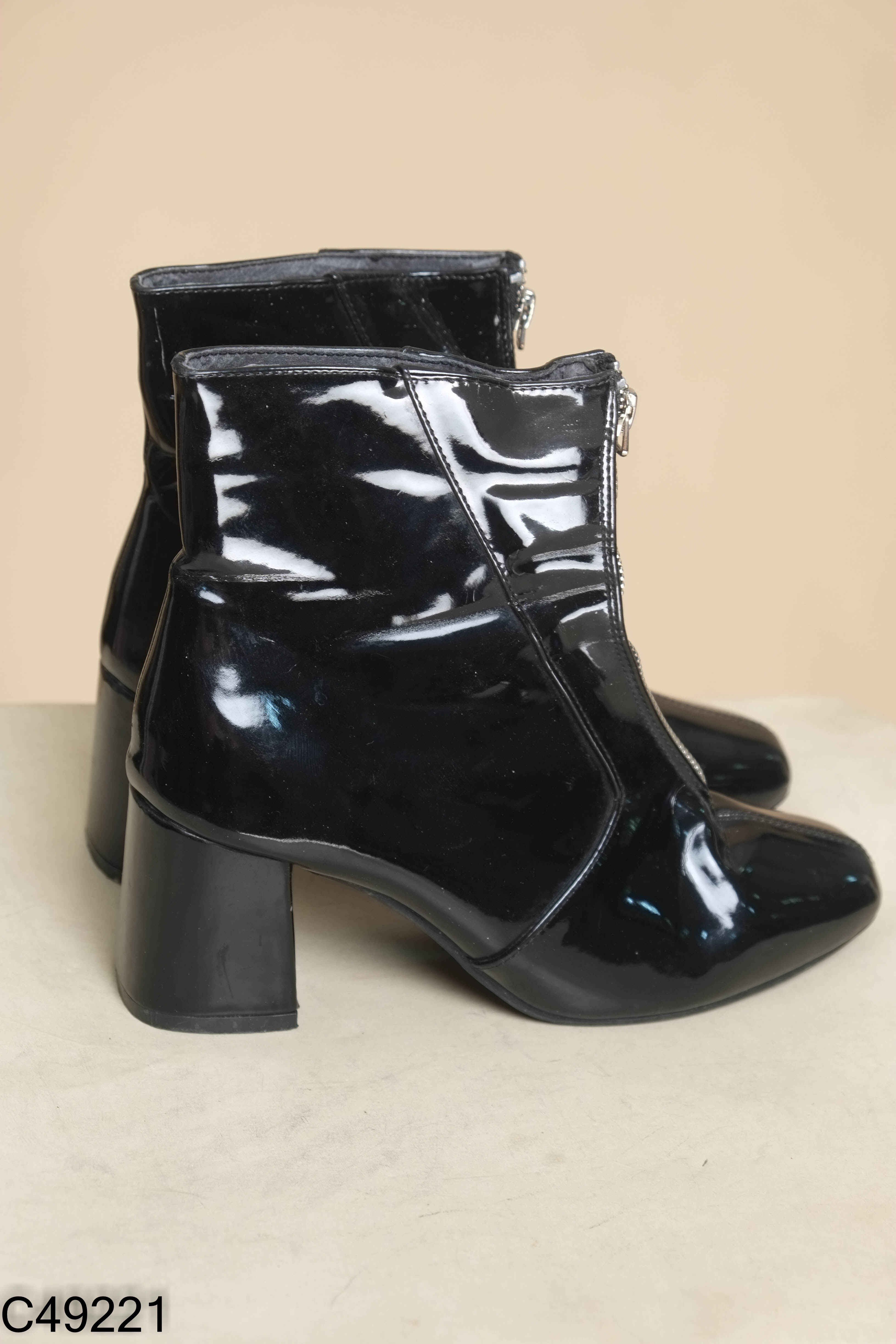 Boot da đen bóng