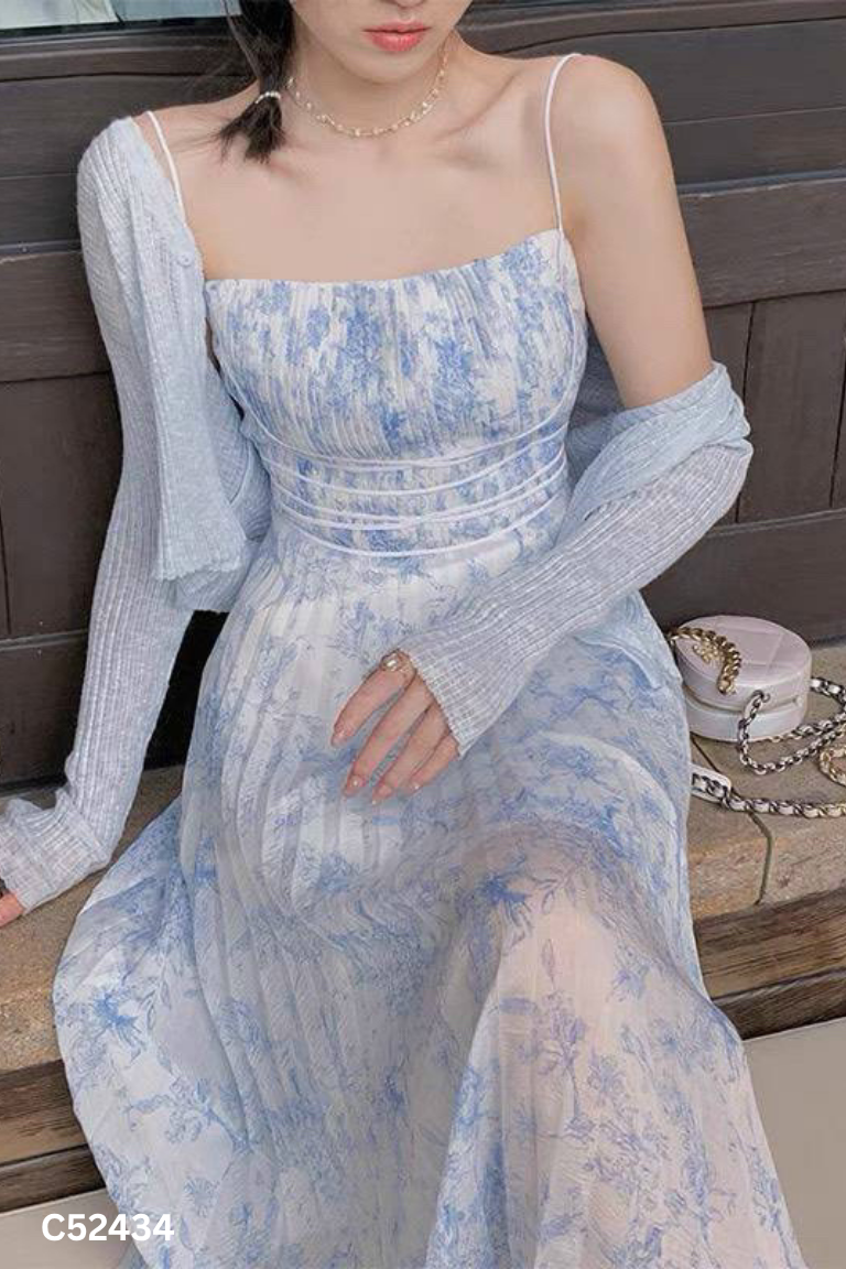Váy xanh 2 dây họa tiết xếp ly