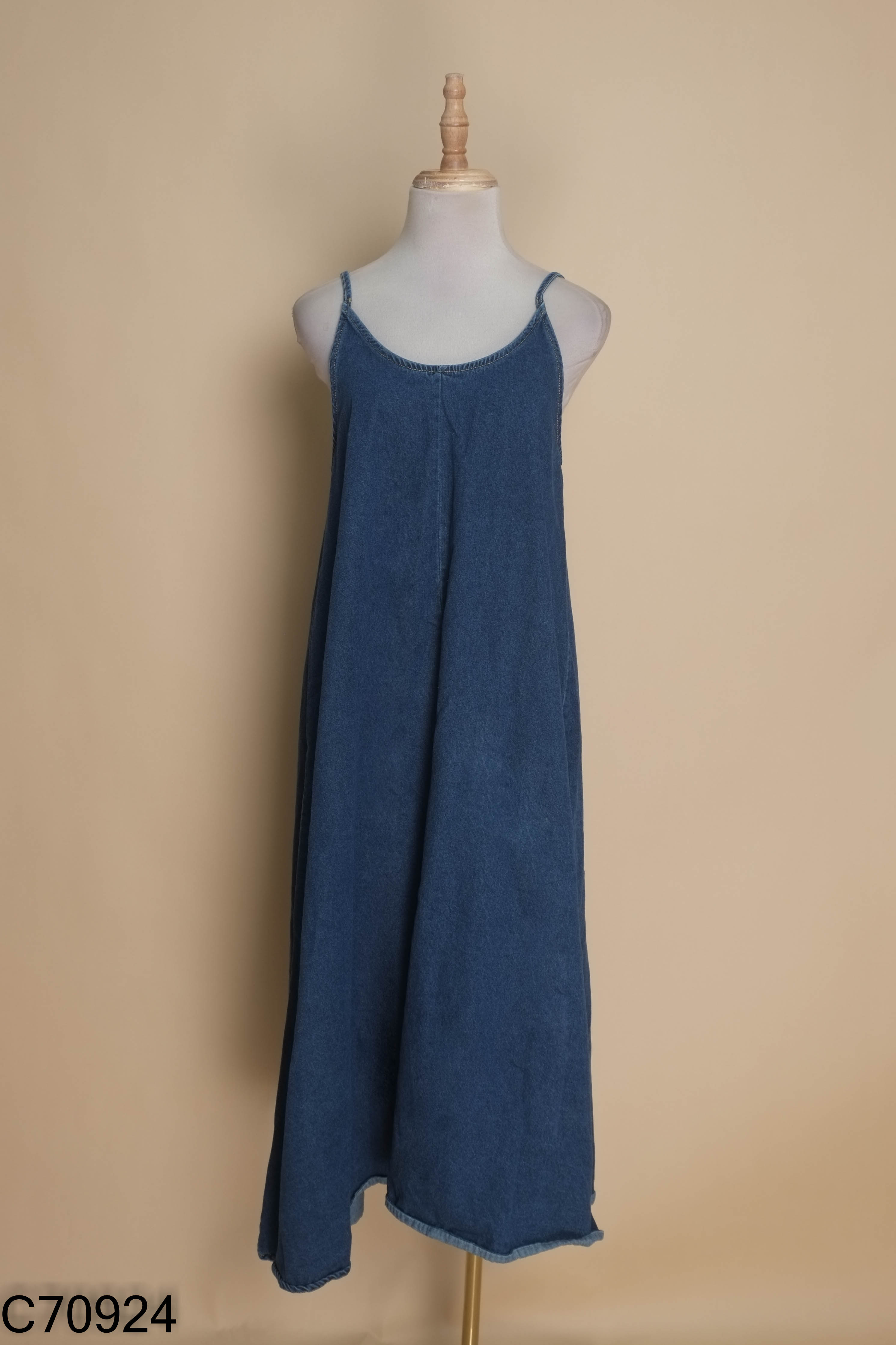 Váy yếm jeans xanh