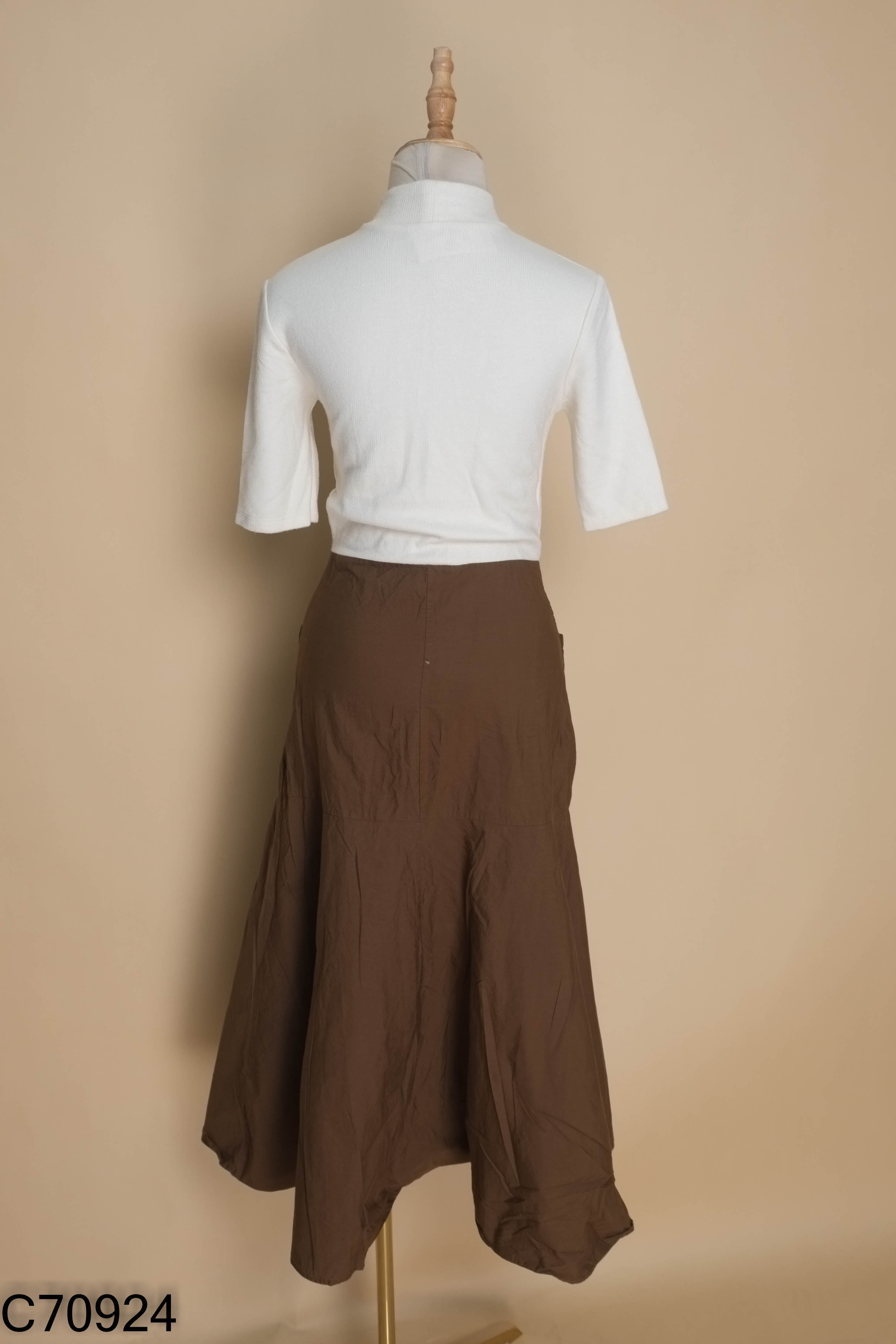 Váy ZARA be phối xanh rêu