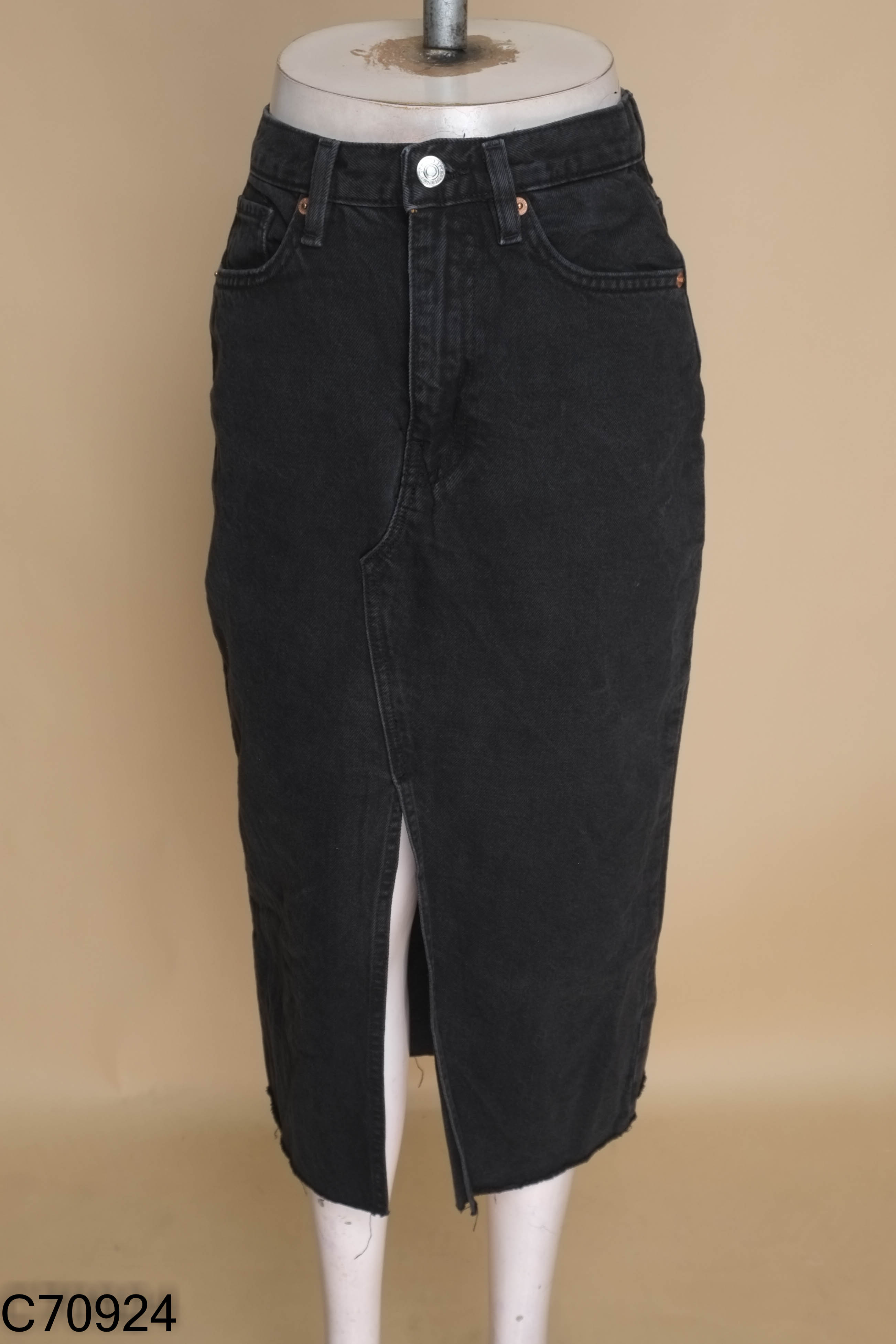 Chân váy MANGO jeans đen