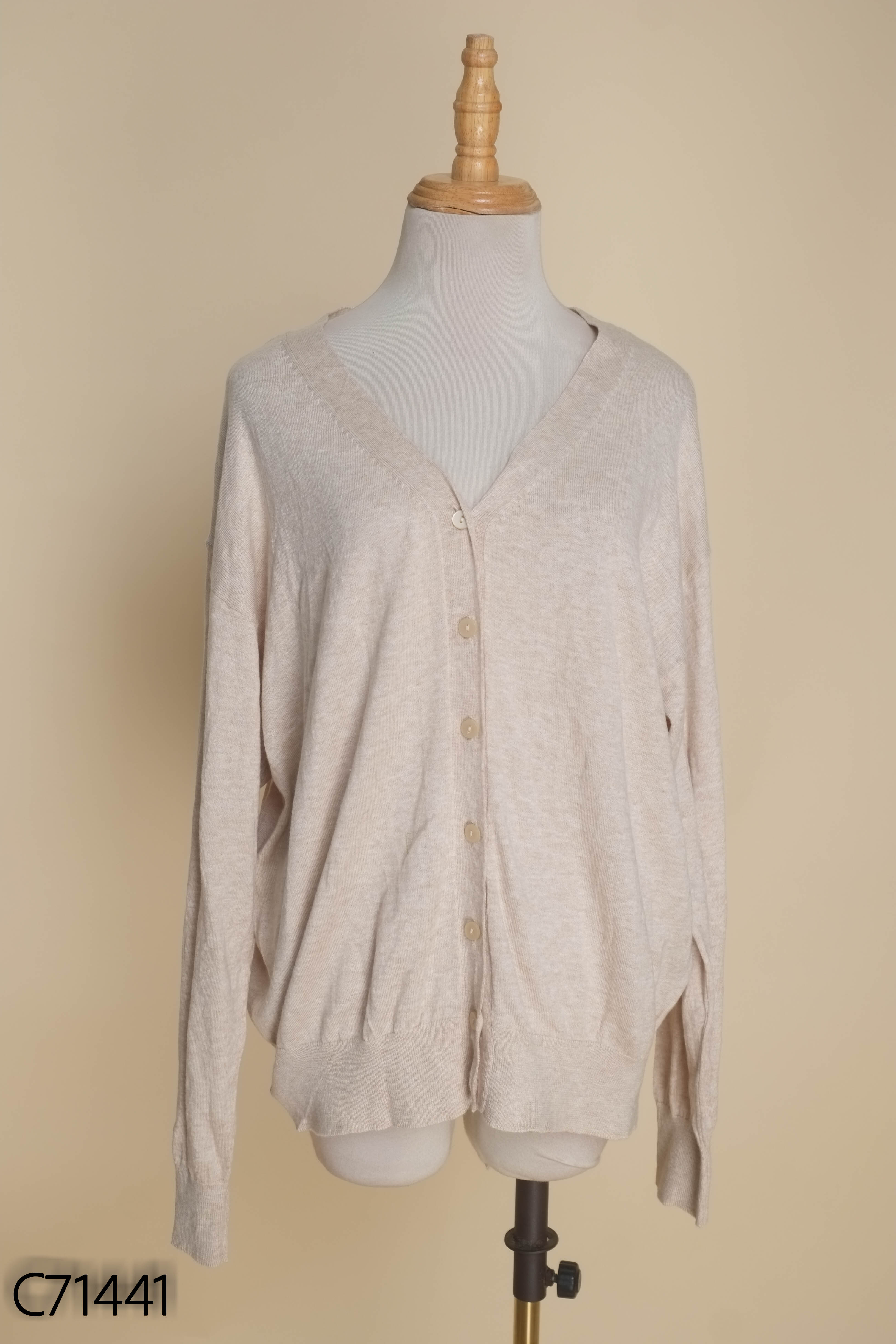 Cardigan nâu mỏng
