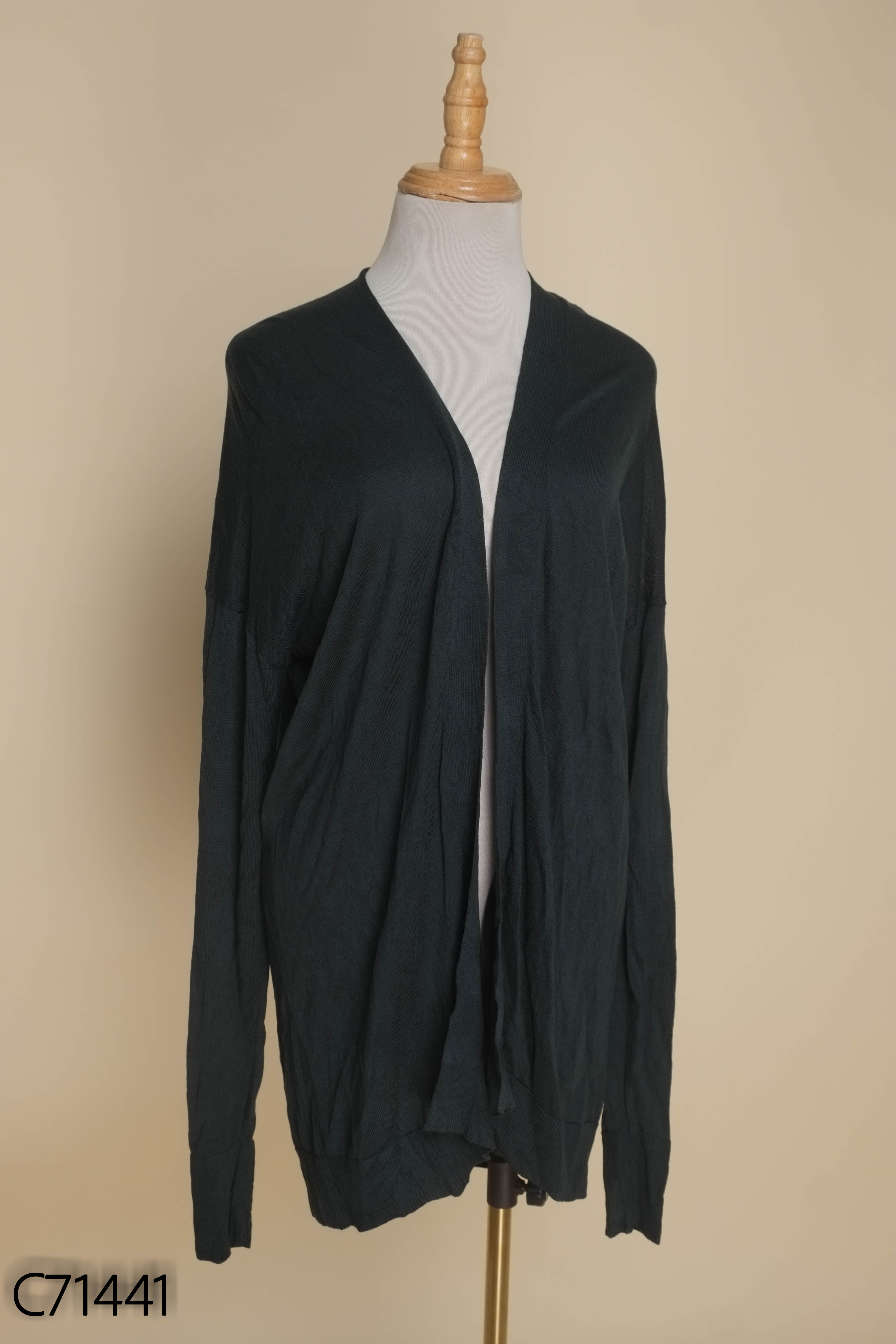 Cardigan len xanh UNIQLO dáng dài