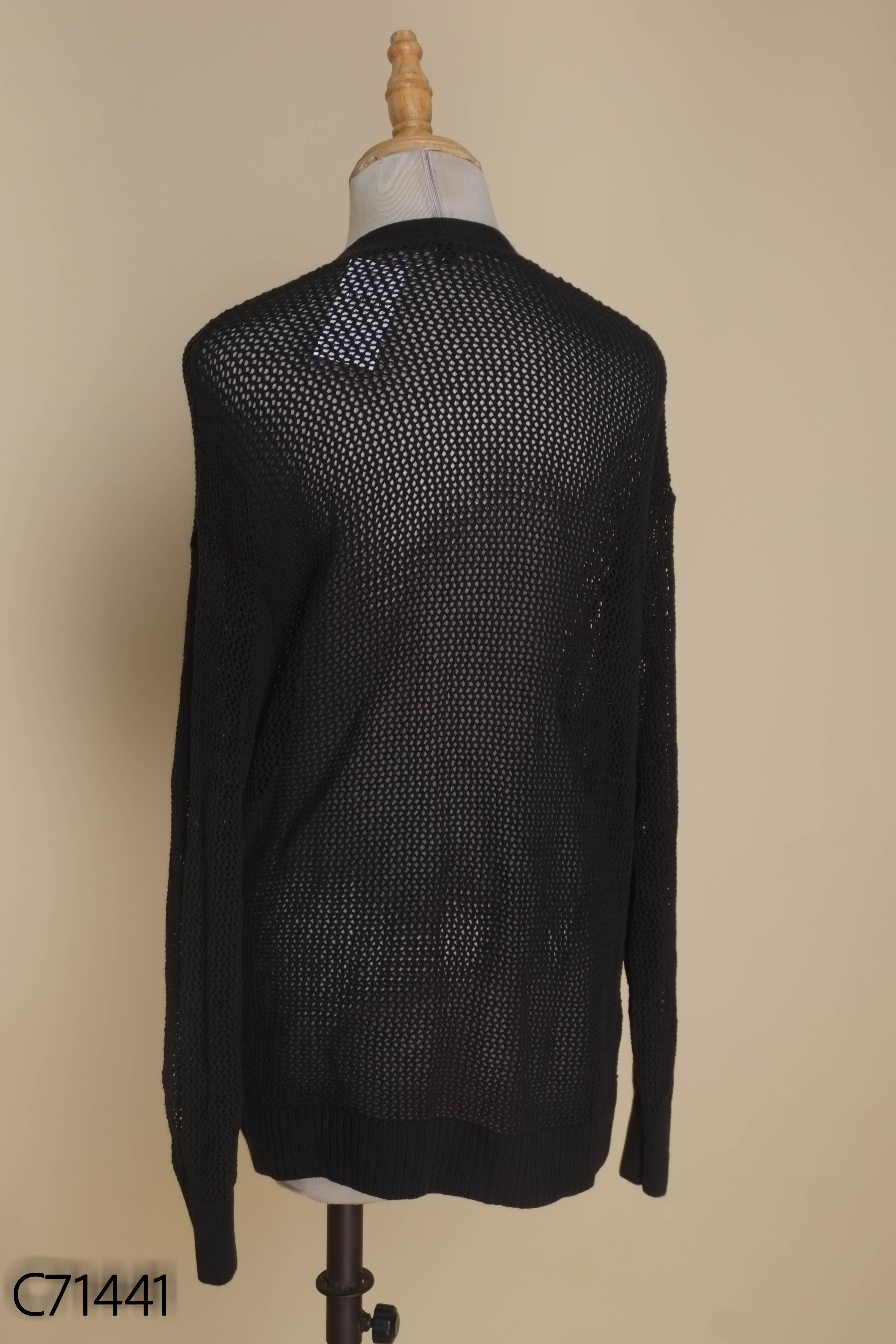 Cardigan đen lưới UNIQLO