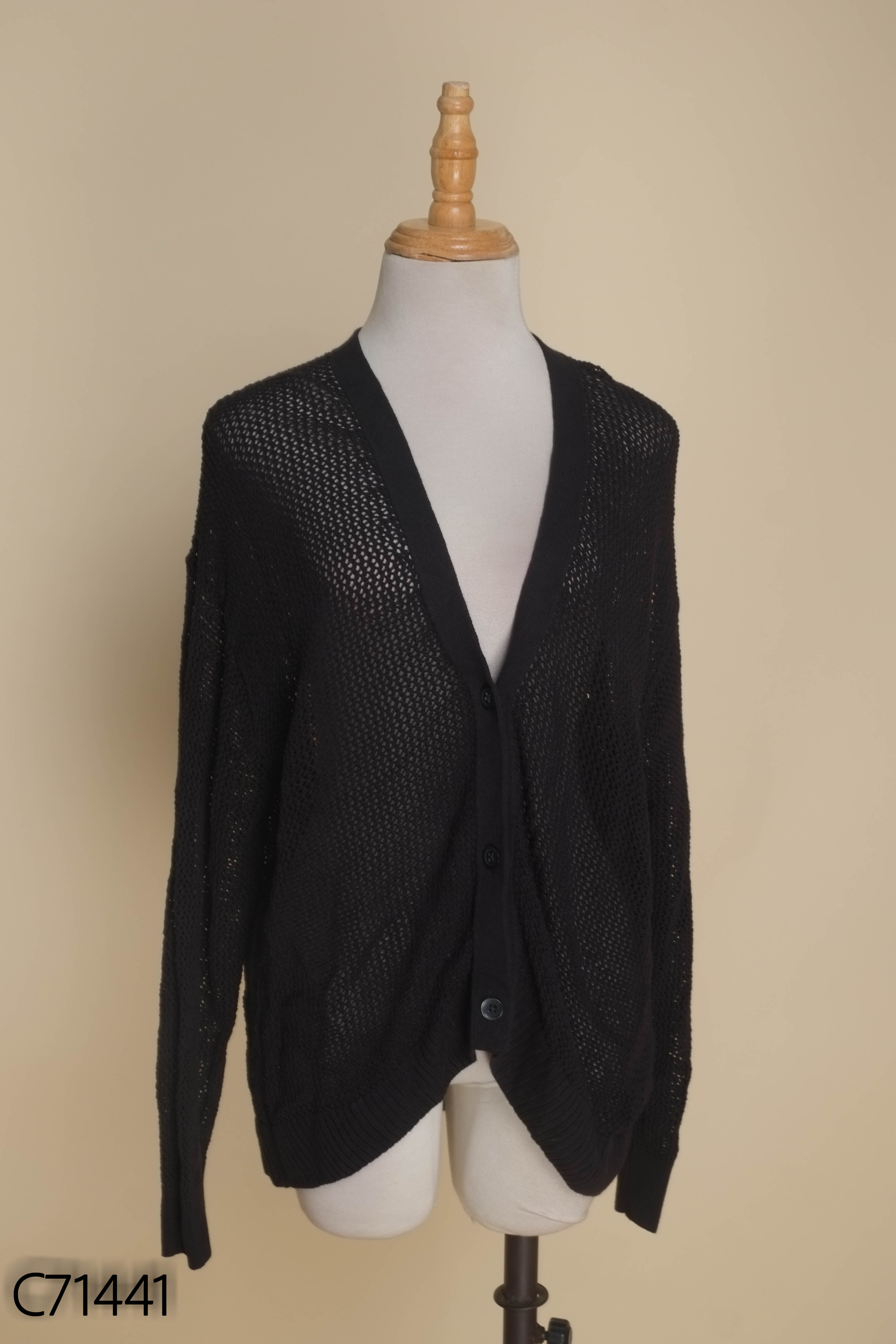 Cardigan đen lưới UNIQLO