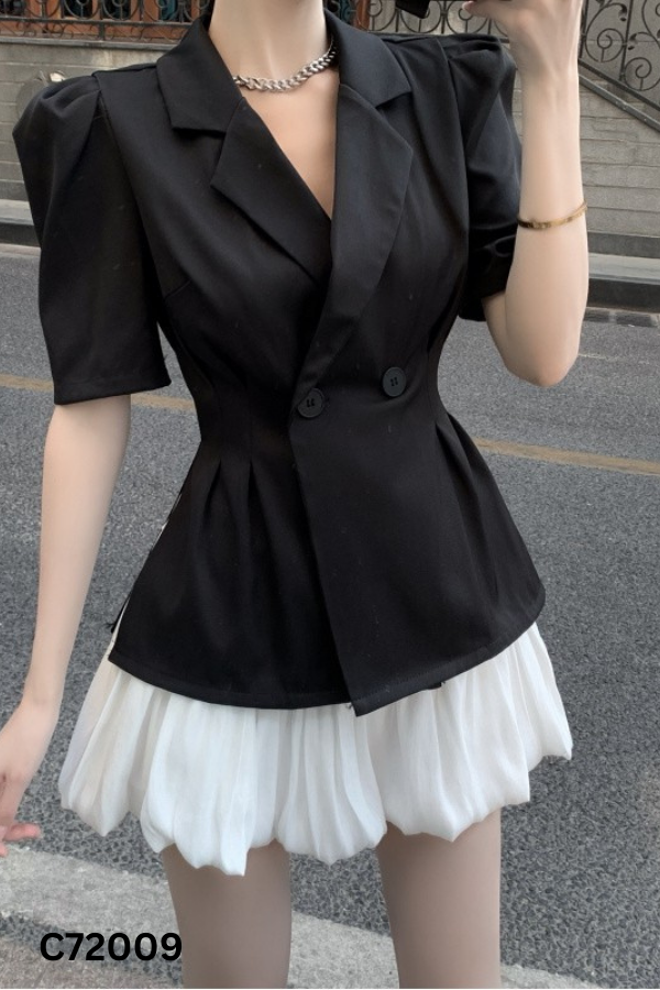 Set Áo đen cổ vest + chân váy trắng