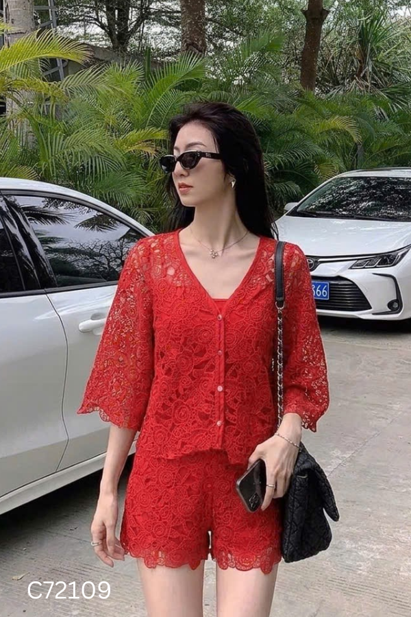 Set 3 món ren đỏ áo + quần shorts
