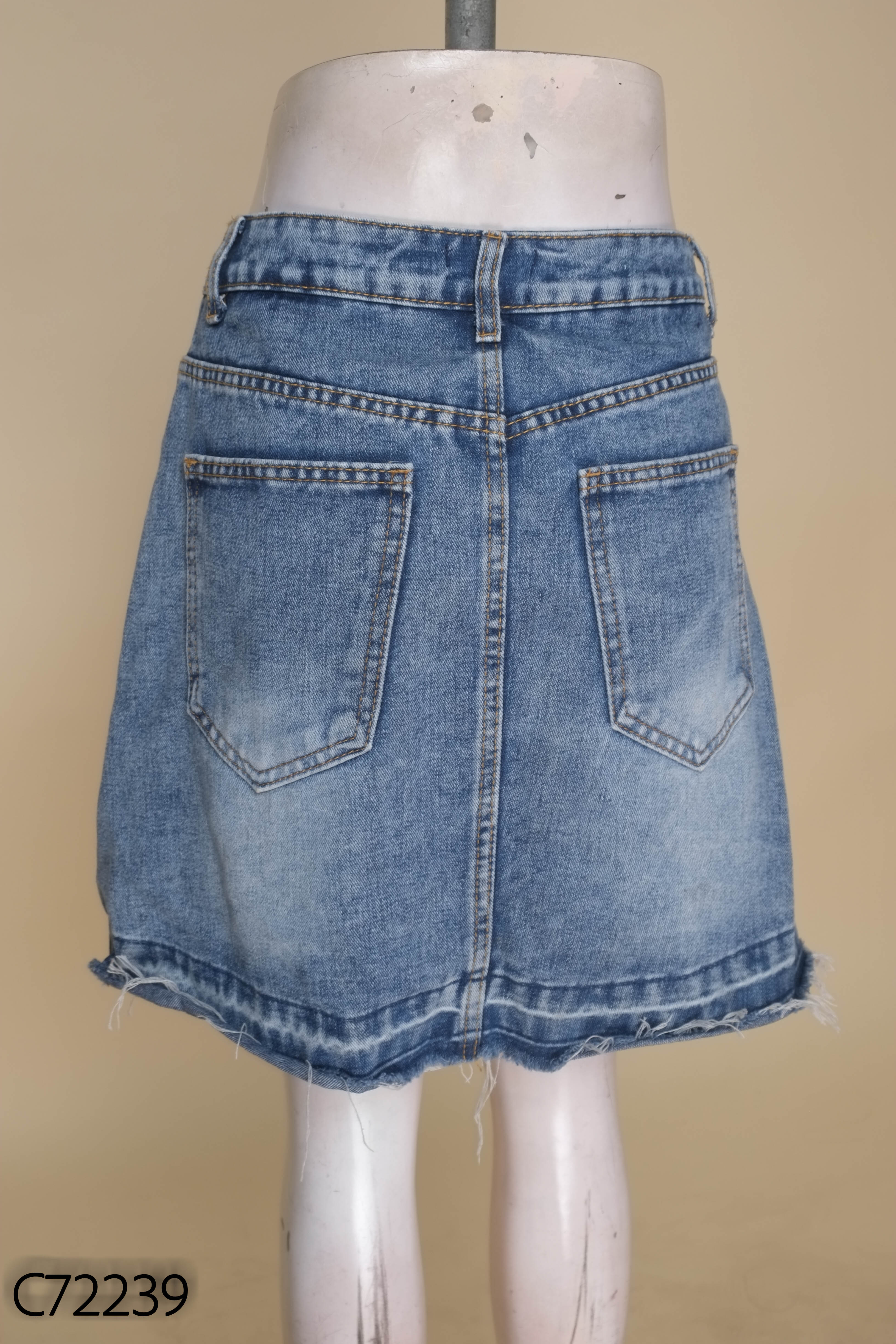 Chân váy jeans xanh