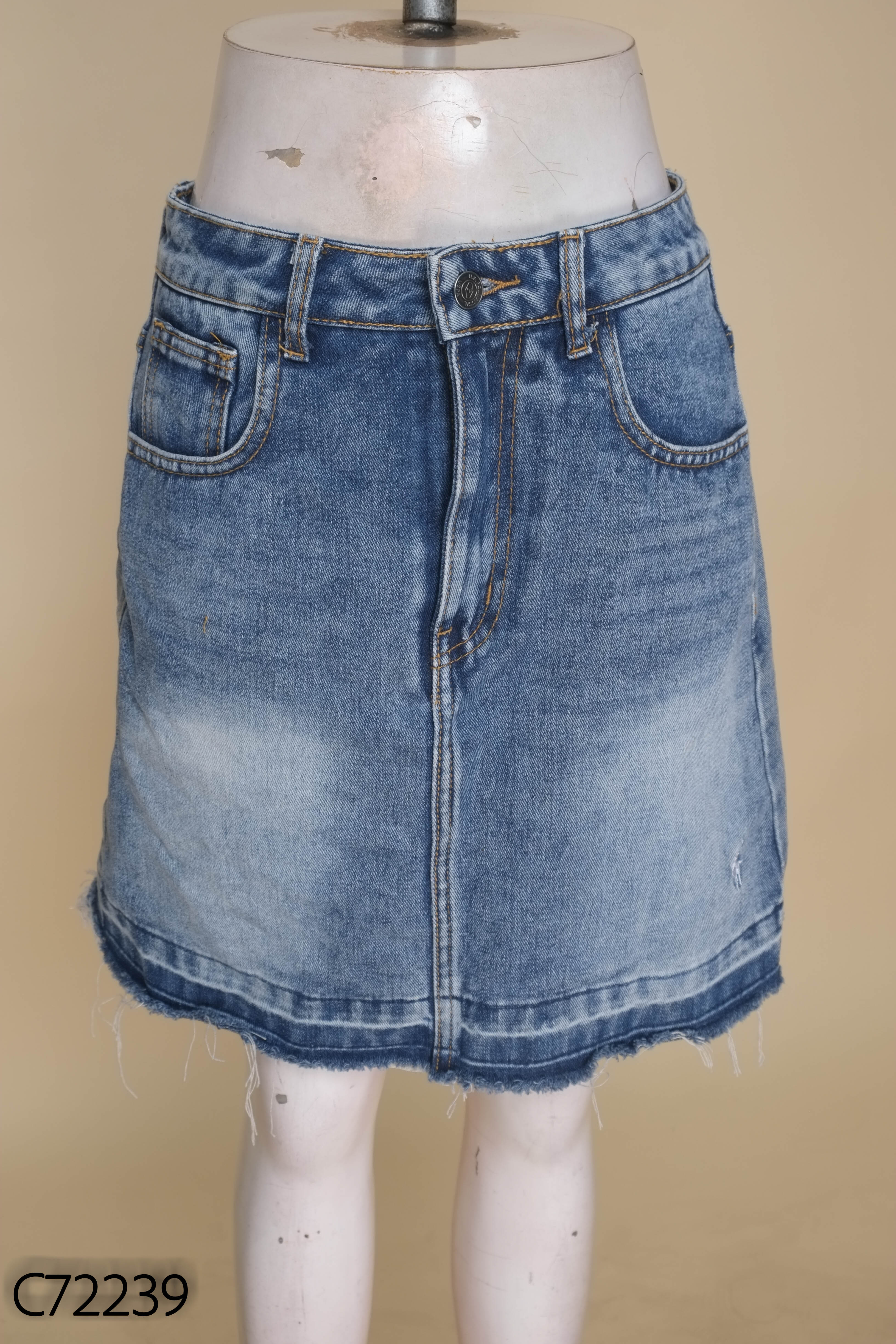 Chân váy jeans xanh