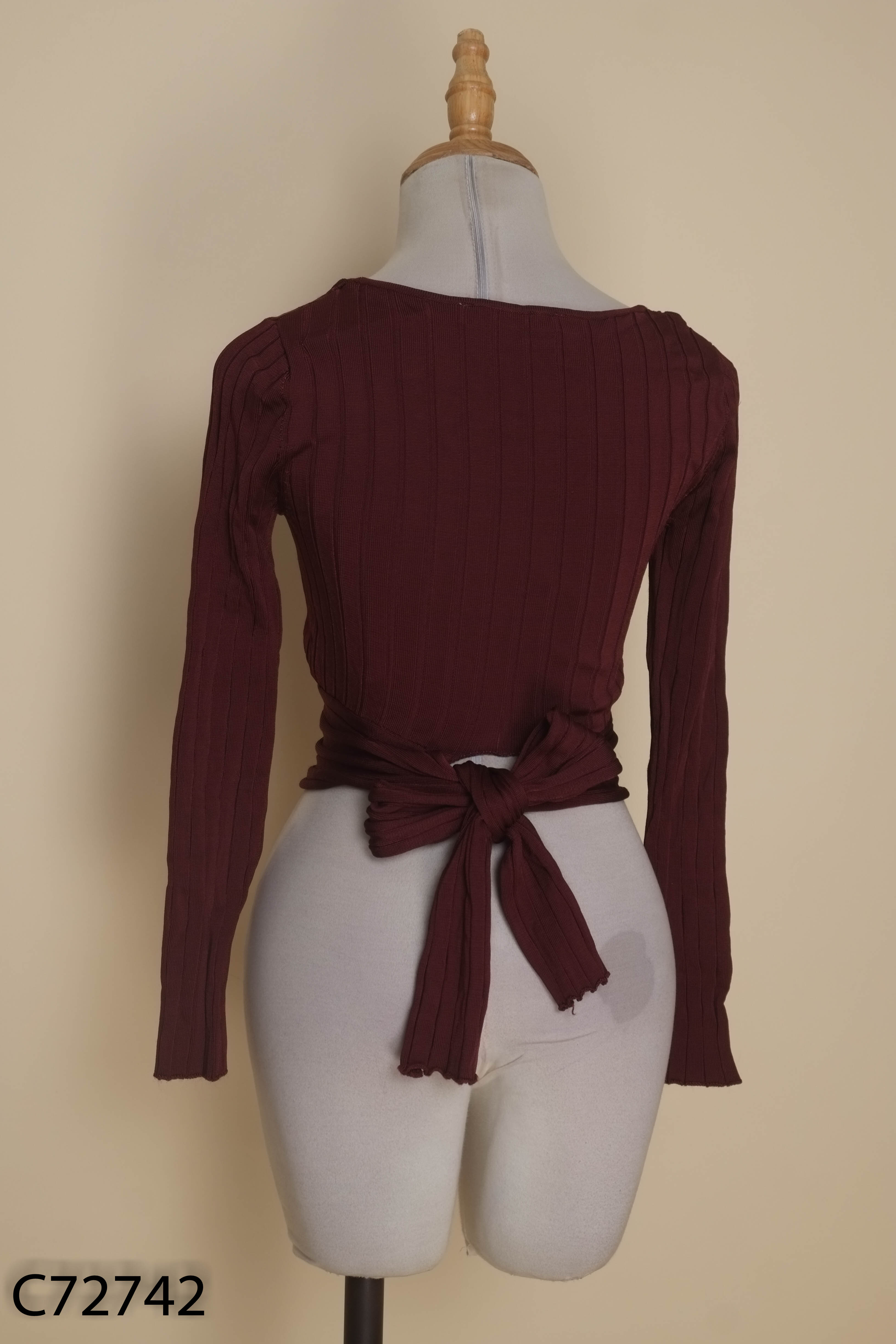 Áo đỏ đô ZARA phối dây