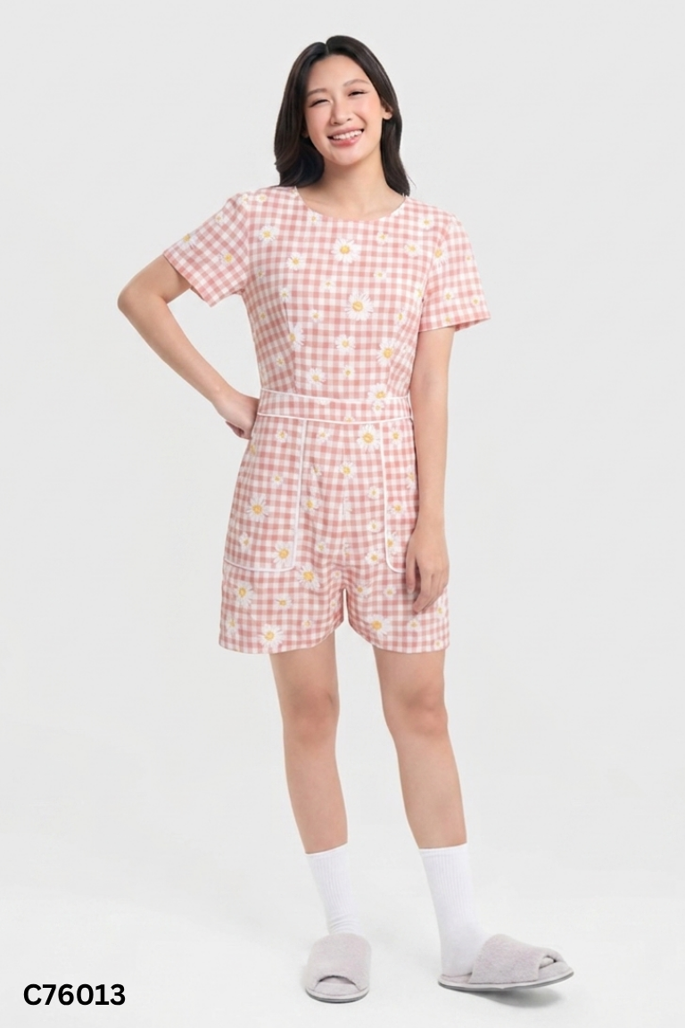 Jumpsuits hồng kẻ caro hoa cúc