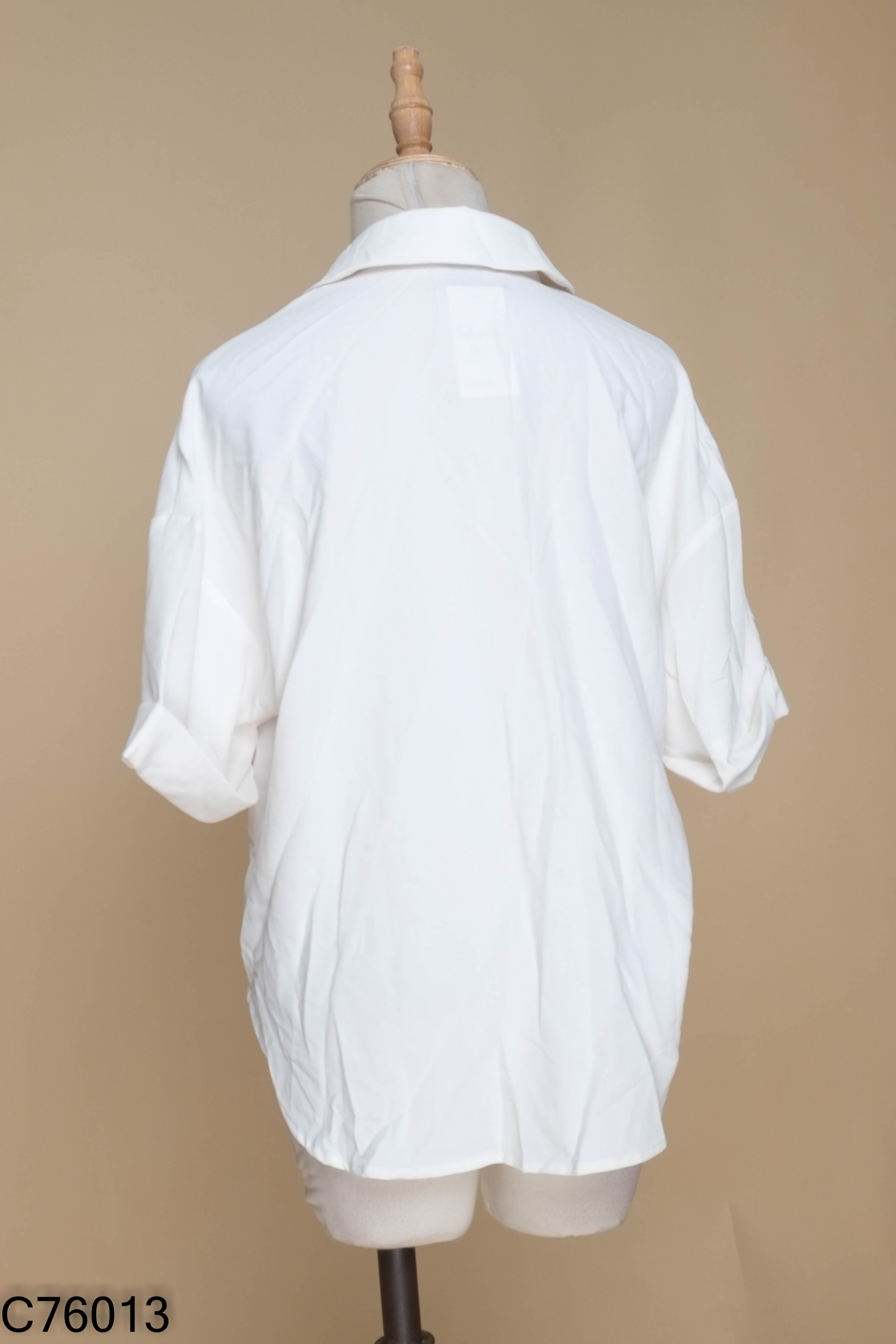Áo trắng DAZY cổ vest