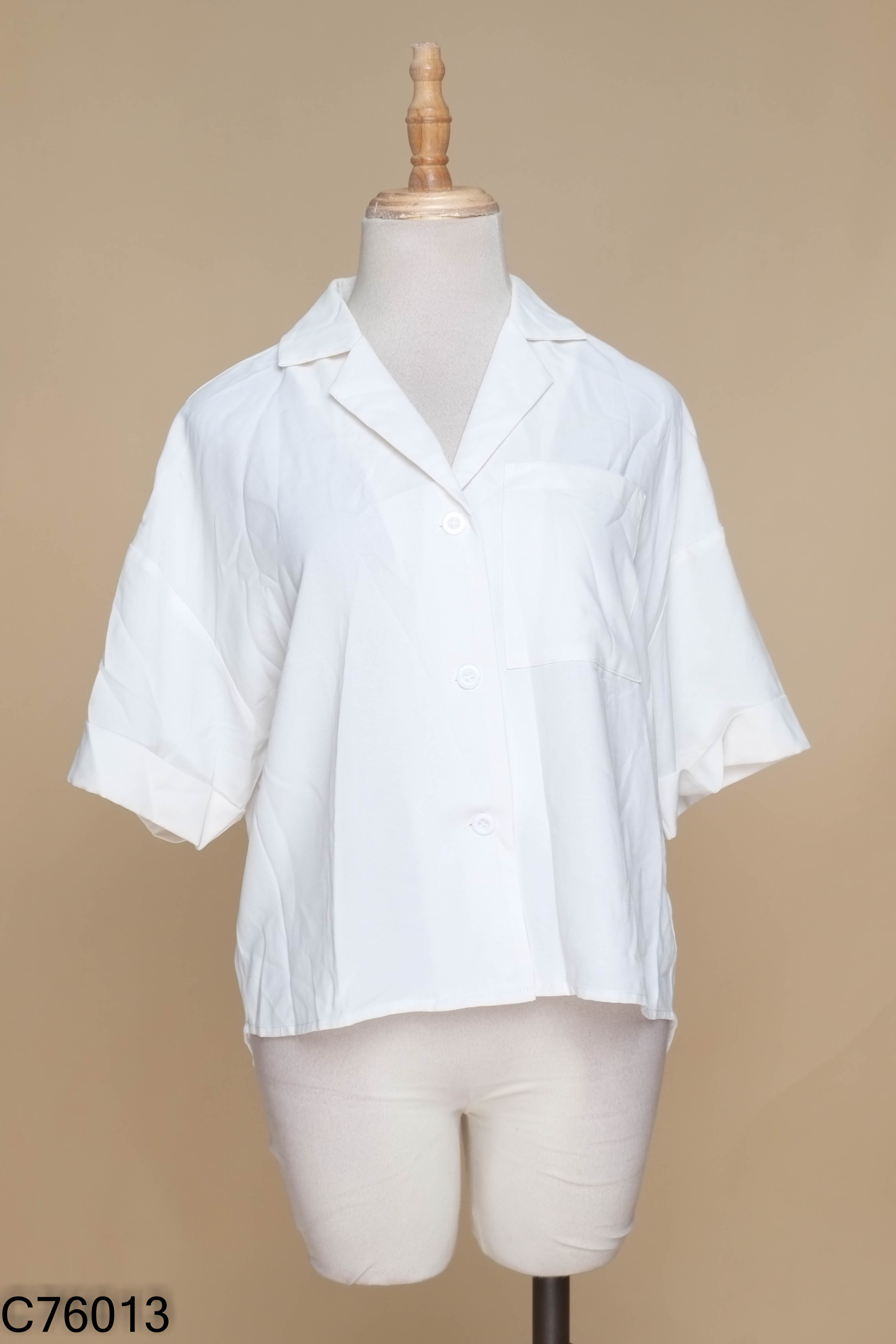 Áo trắng DAZY cổ vest