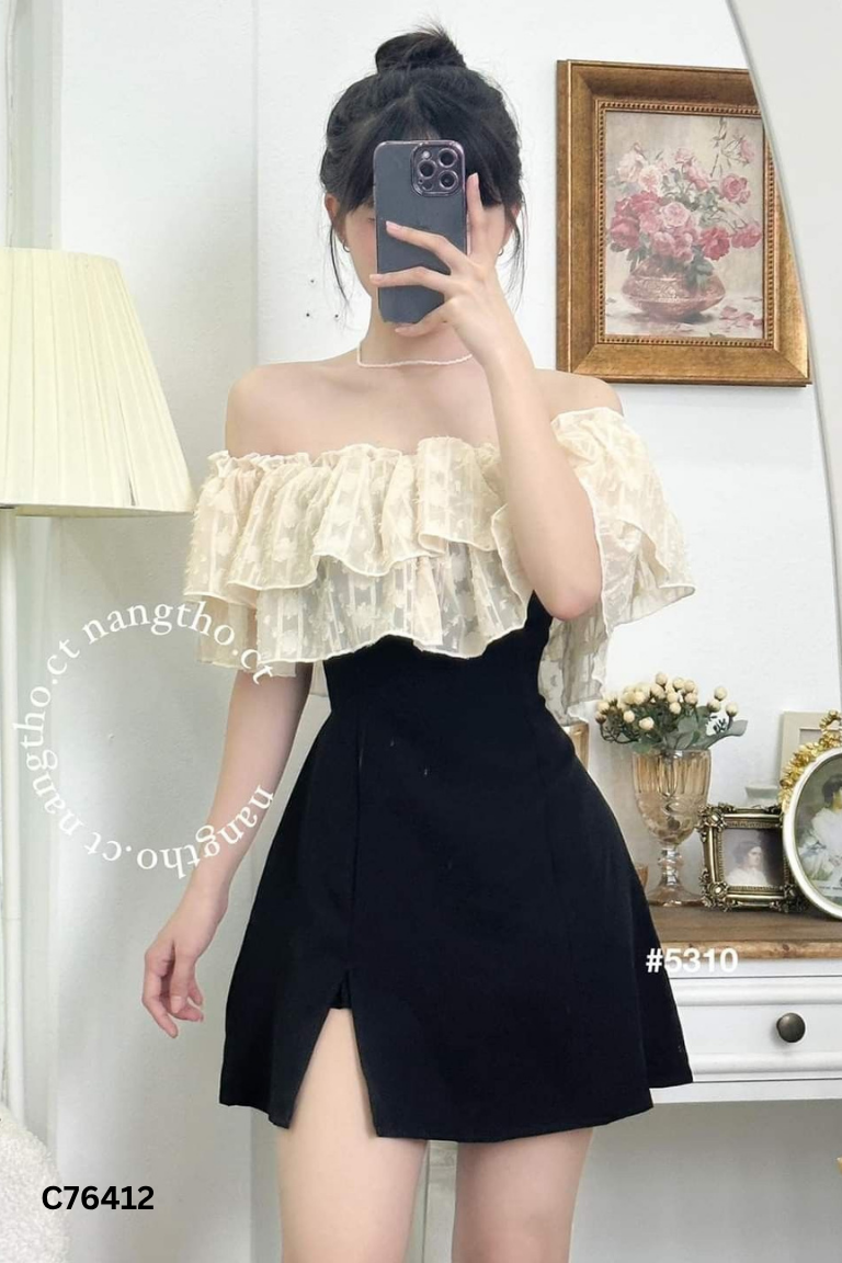 Váy đen MAYBEROOM phối bèo be