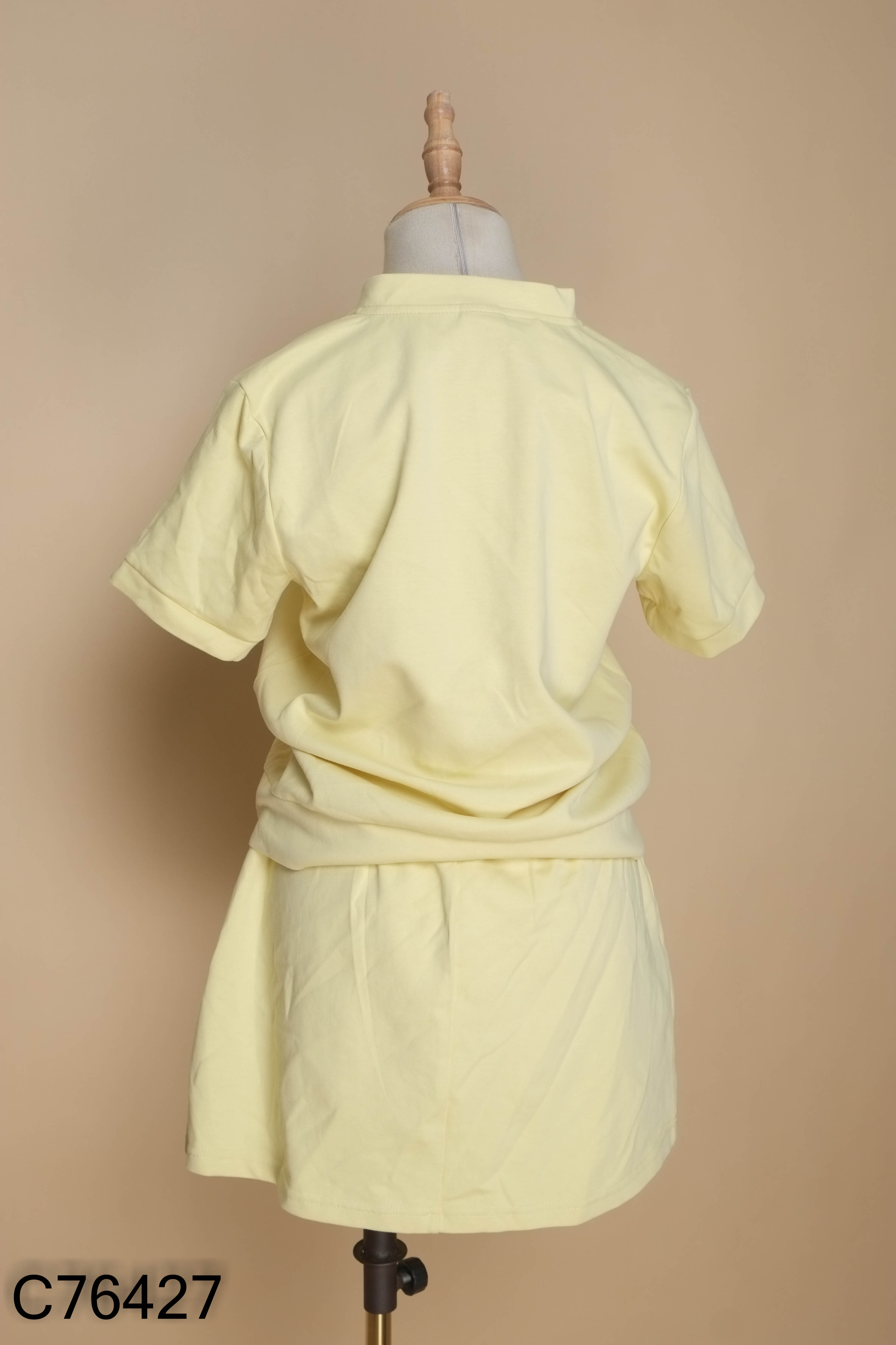 Set VELIA vàng áo kiểu + chân váy