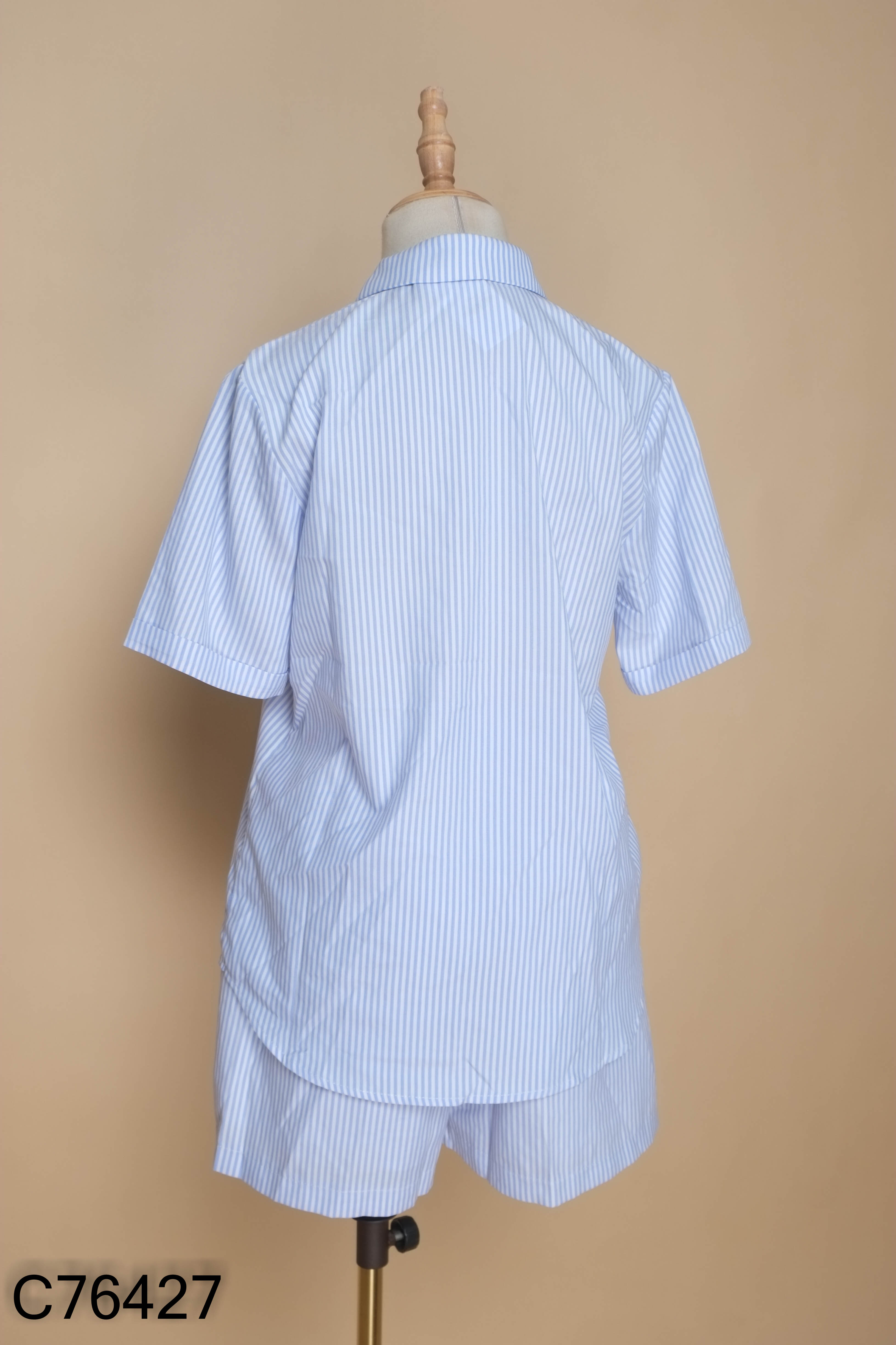 Set MINZ xanh sọc trắng áo sơ mi + quần shorts
