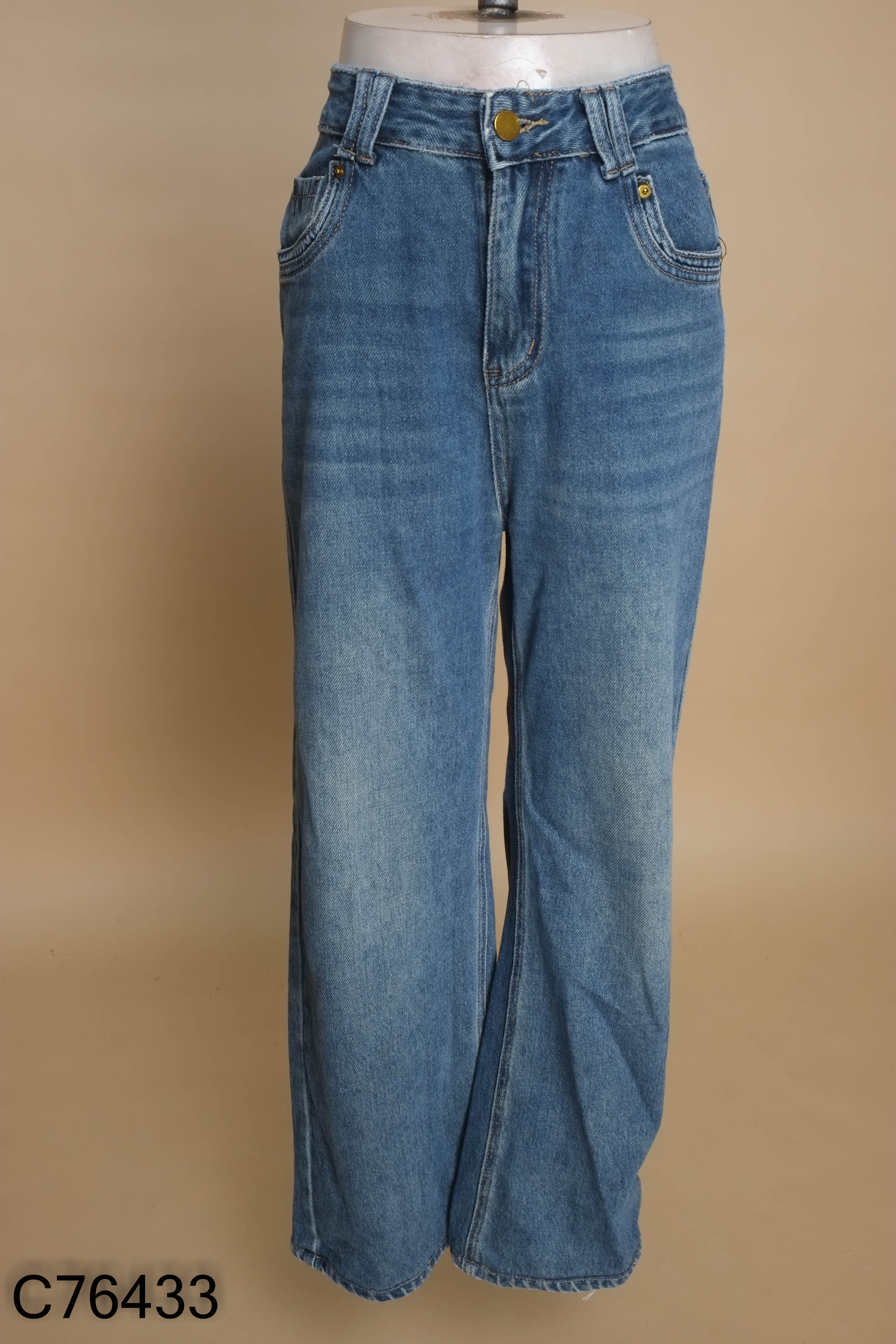 Quần jean xanh BLUE ống suông