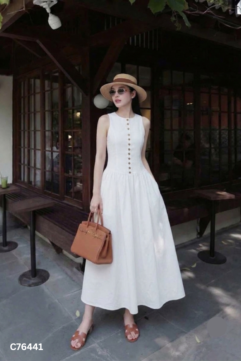Váy LIN trắng dáng dài cúc nâu