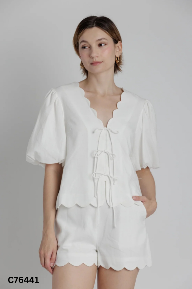 Set Áo dây ngực + quần short trắng