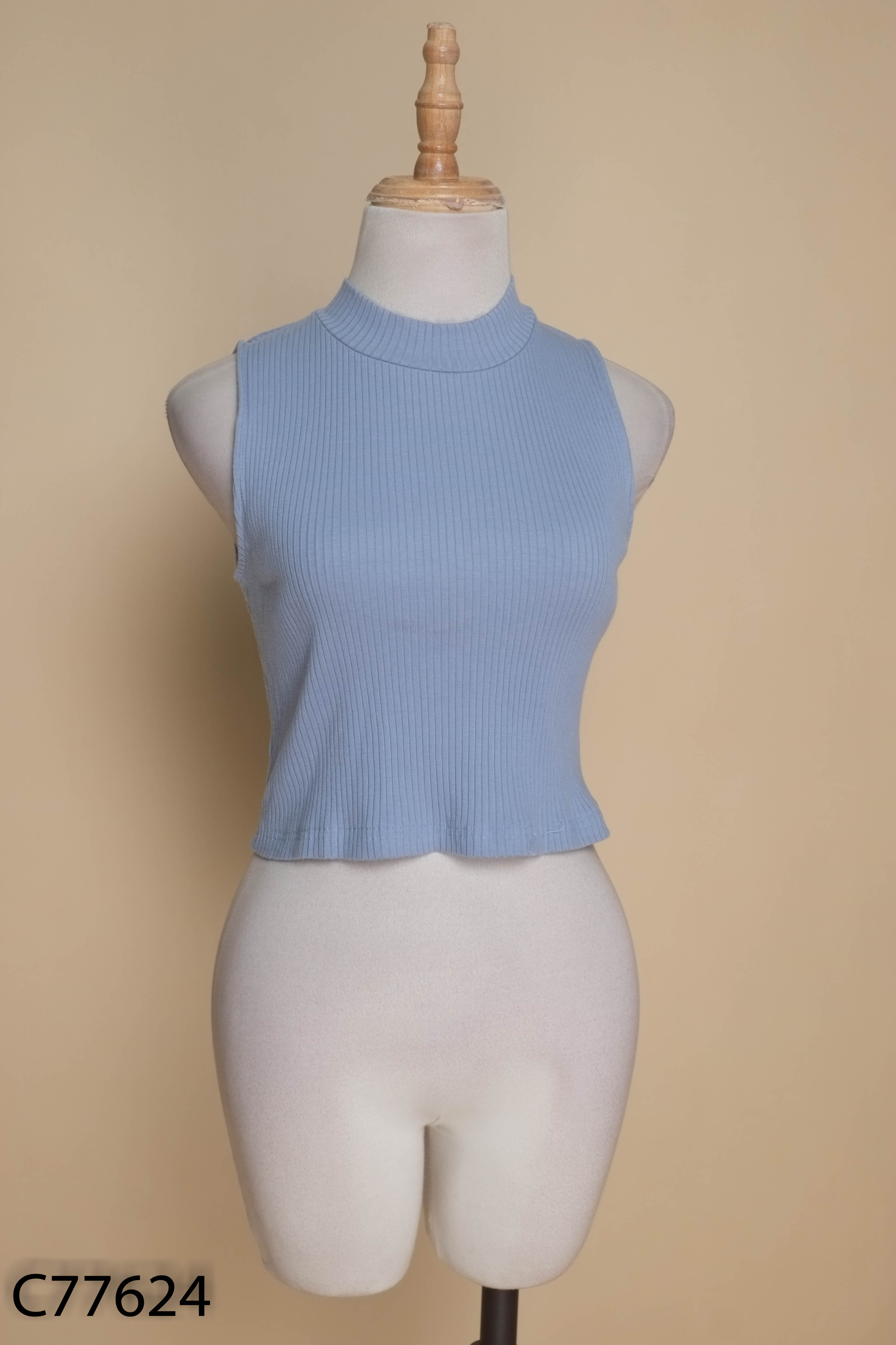 Áo sát nách UNIQLO xanh gân