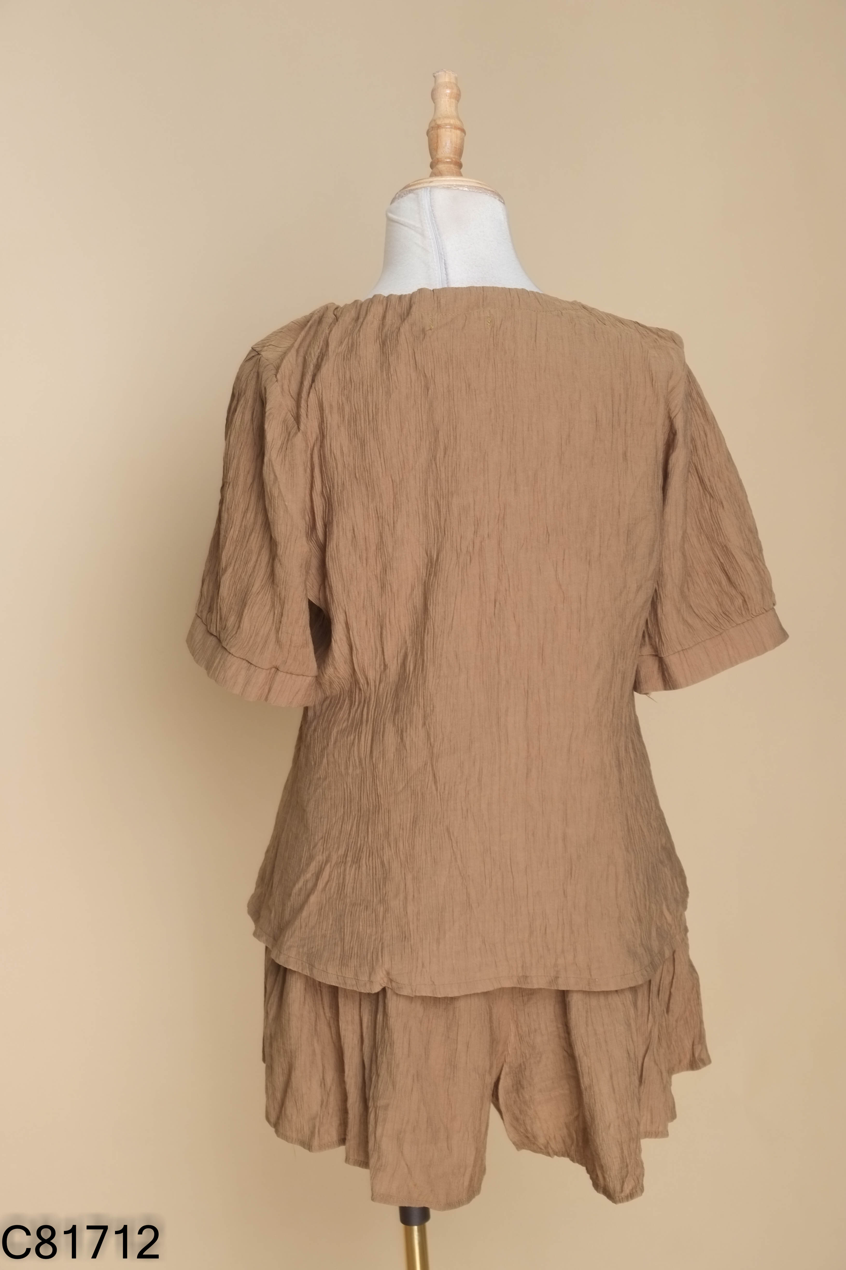 Set áo sơ mi không cổ xanh rêu + quần short