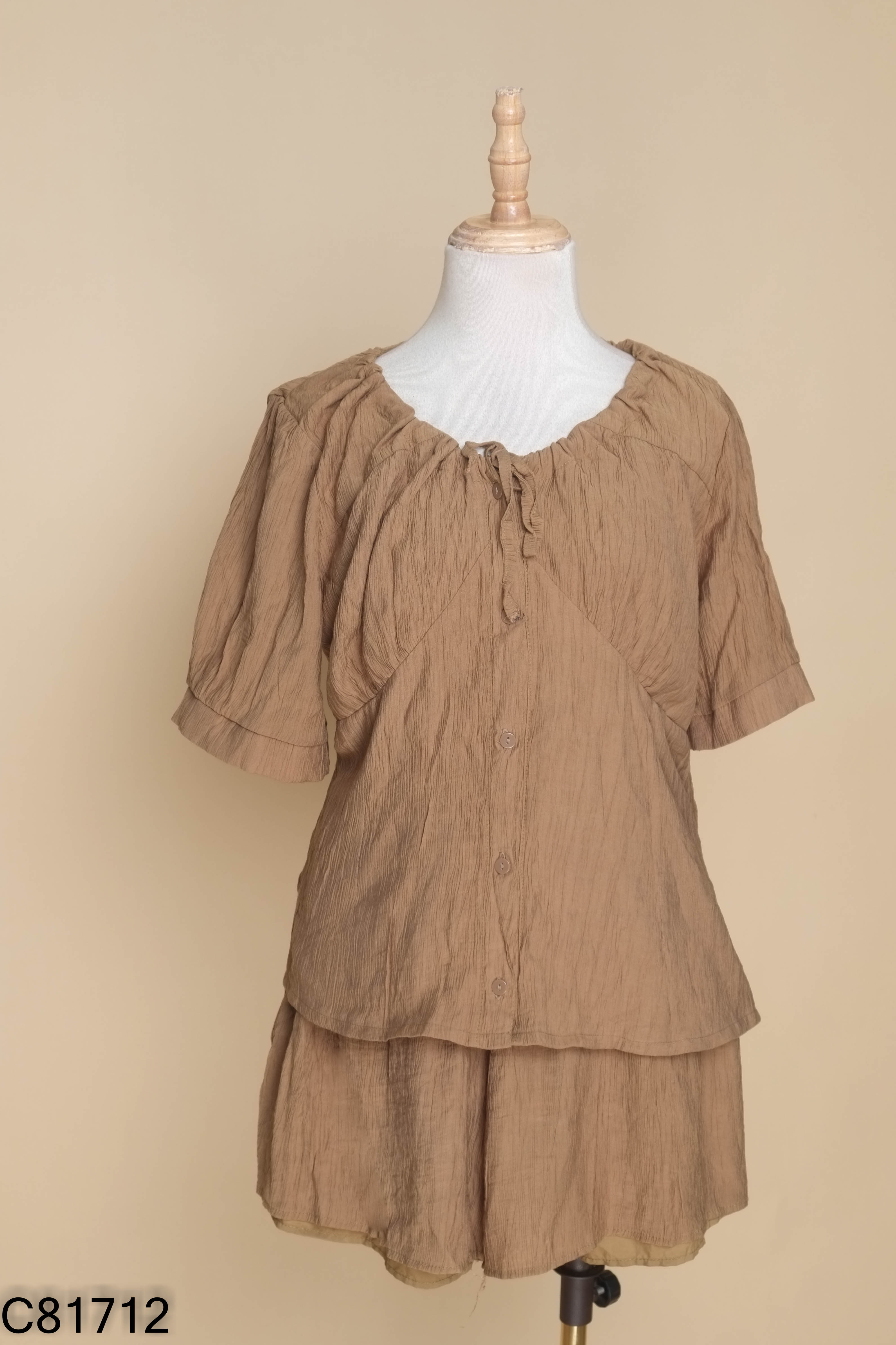 Set áo sơ mi không cổ xanh rêu + quần short