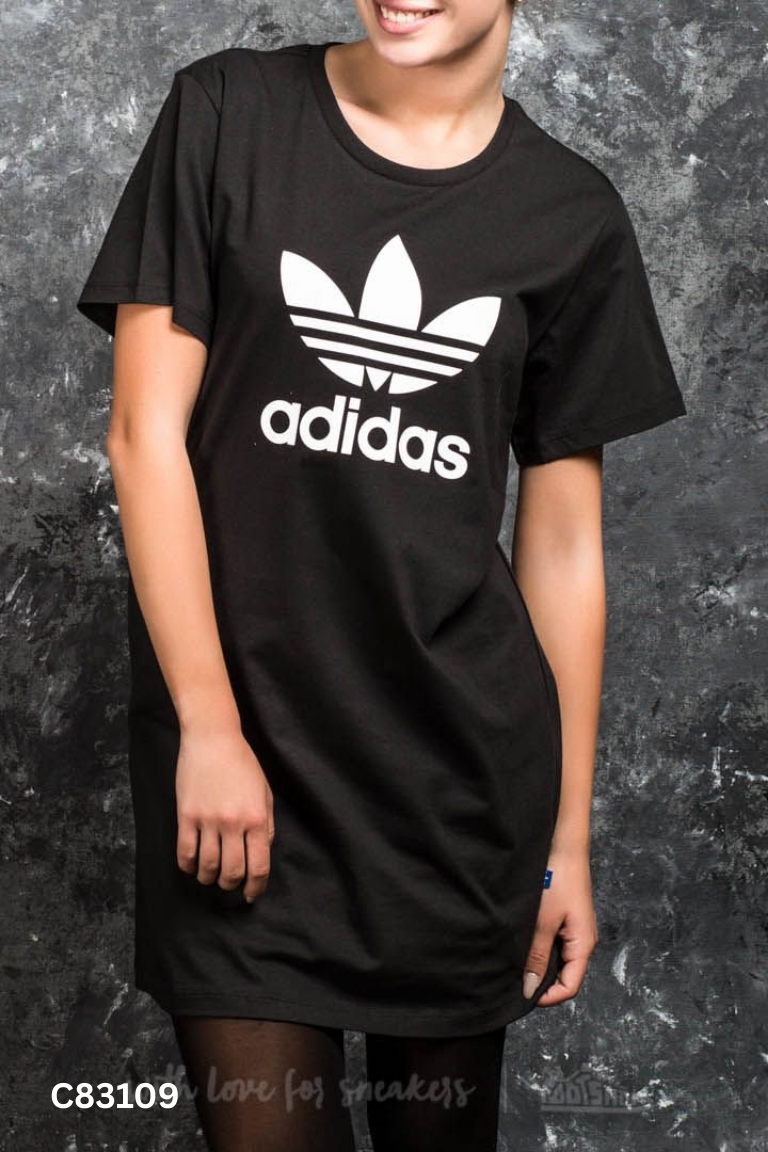 Áo đen ADIDAS in hình