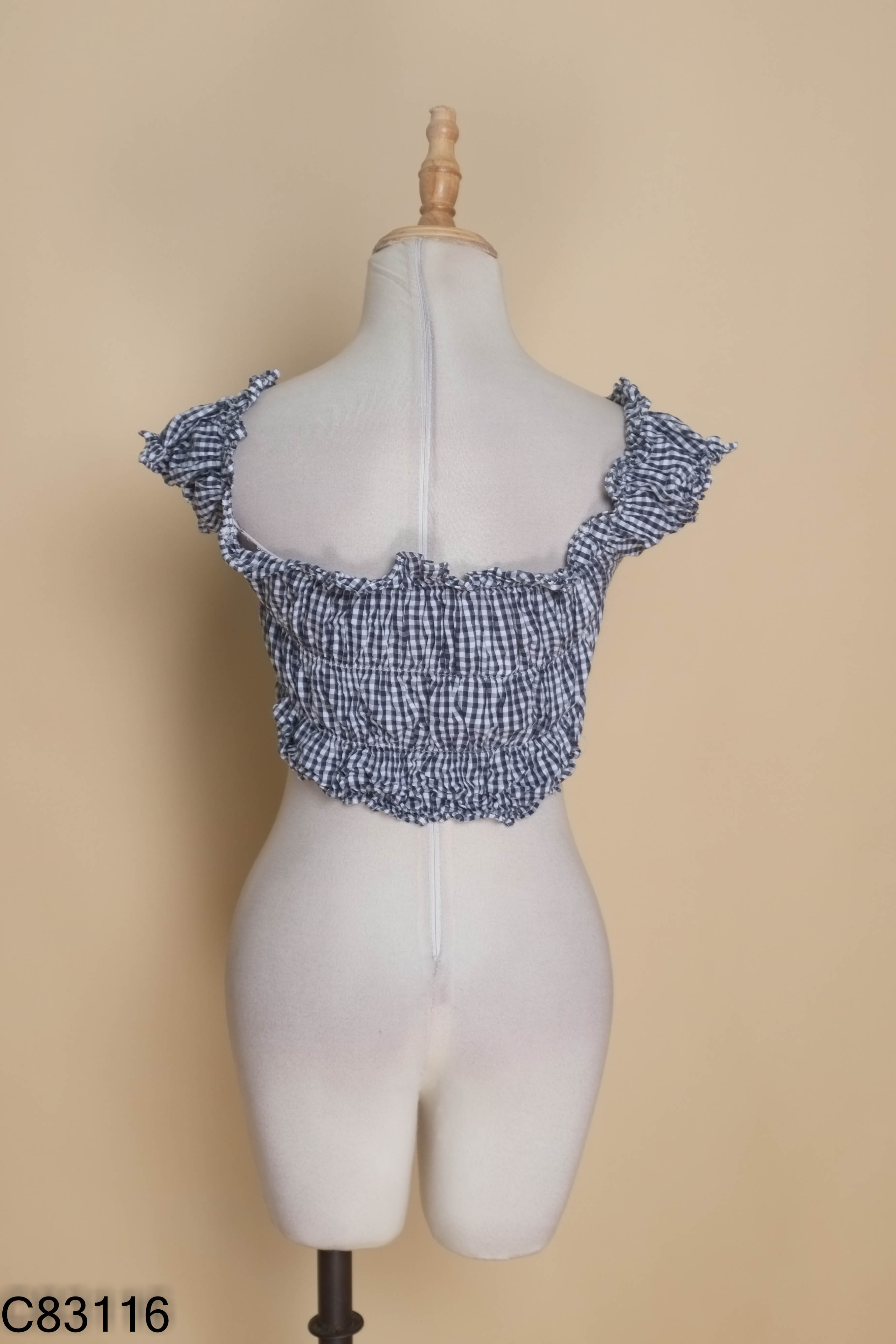Áo croptop KUCHIMACHI xanh kẻ caro