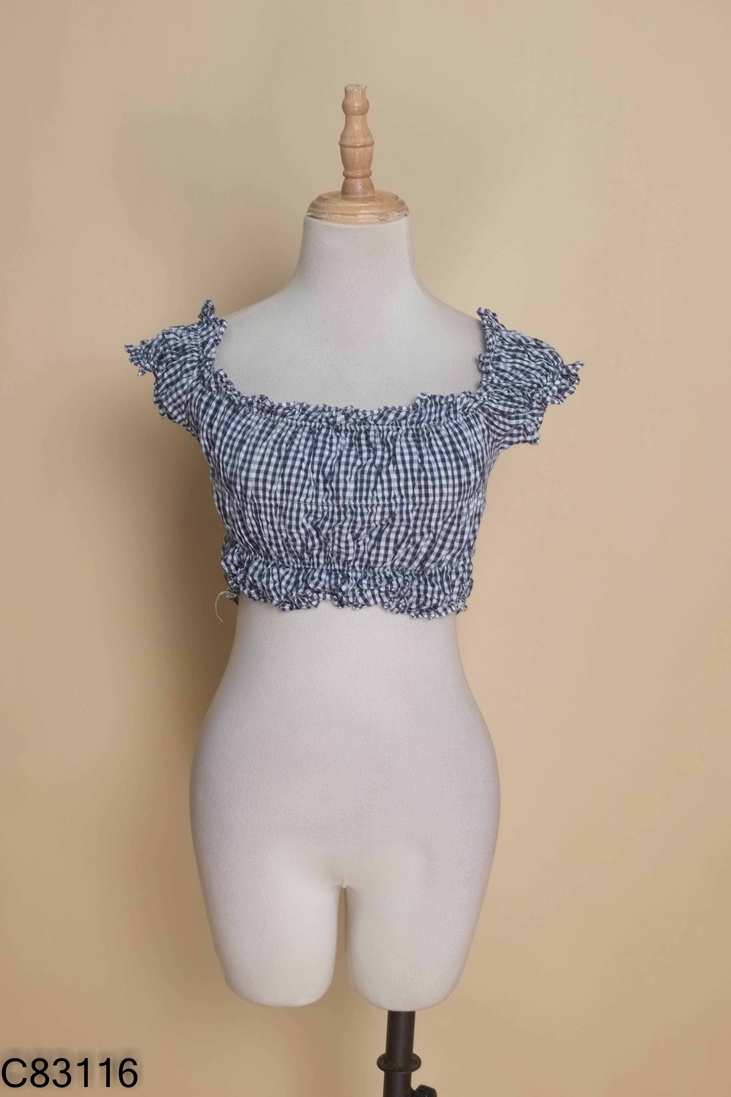 Áo croptop KUCHIMACHI xanh kẻ caro