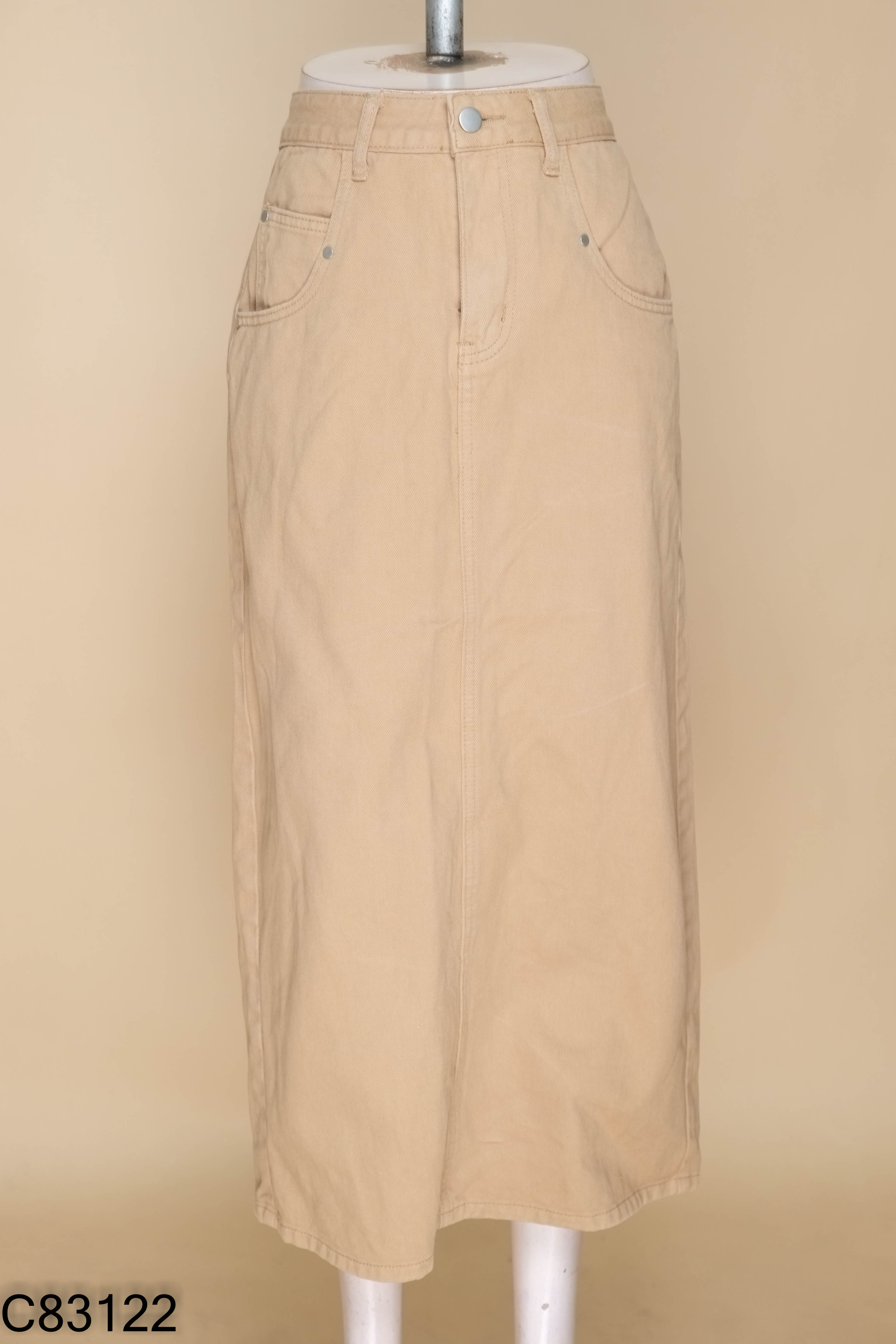 Chân váy jeans nâu be dài