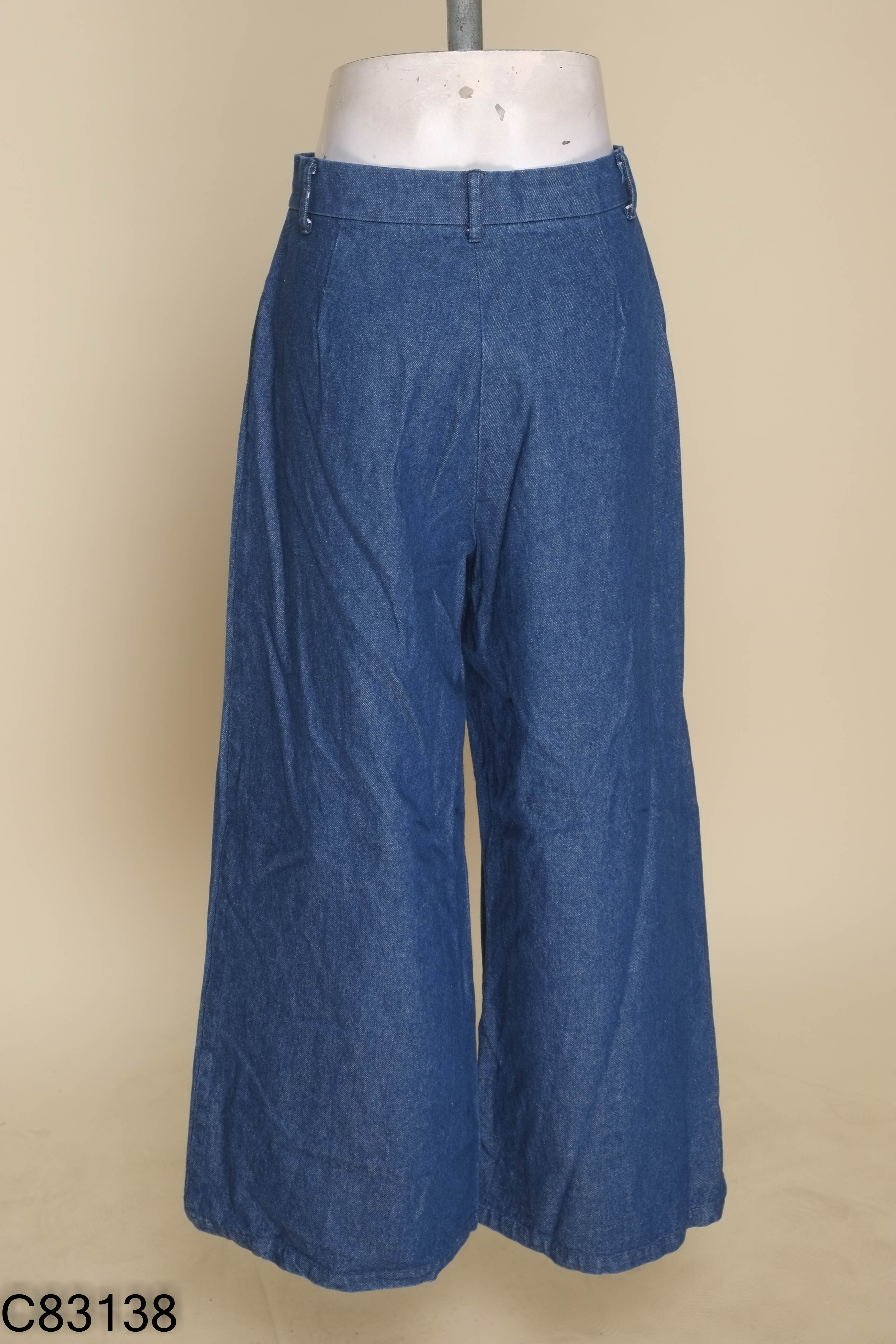 Quần jeans xanh RESTY