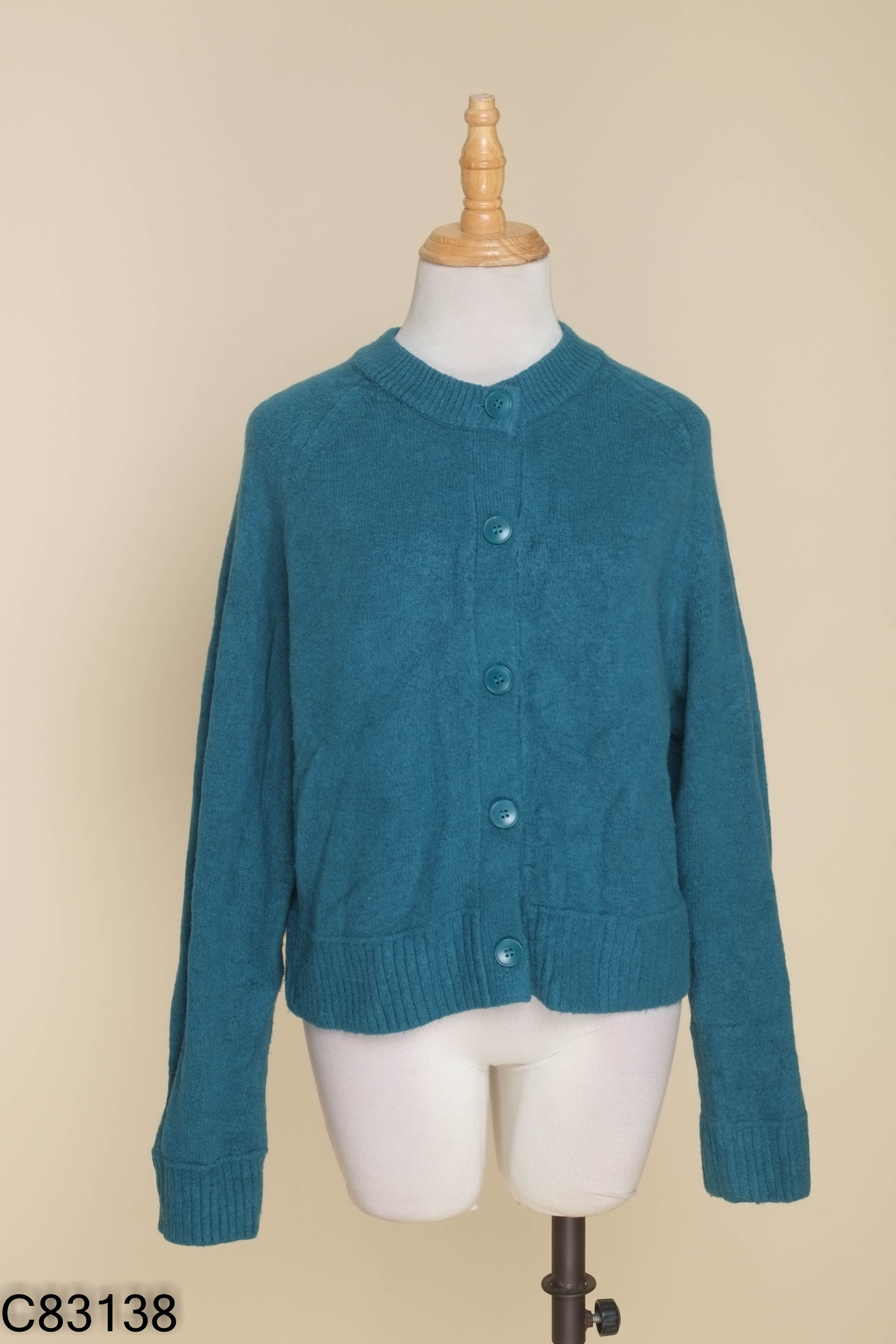 Cardigan xanh GU dài tay