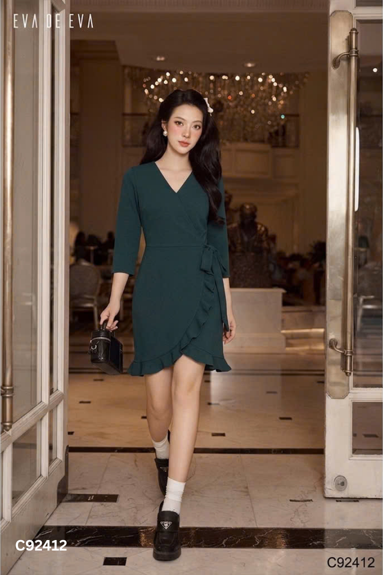 NEWTAG Váy xanh BOOHOO NIGHT phối nơ eo