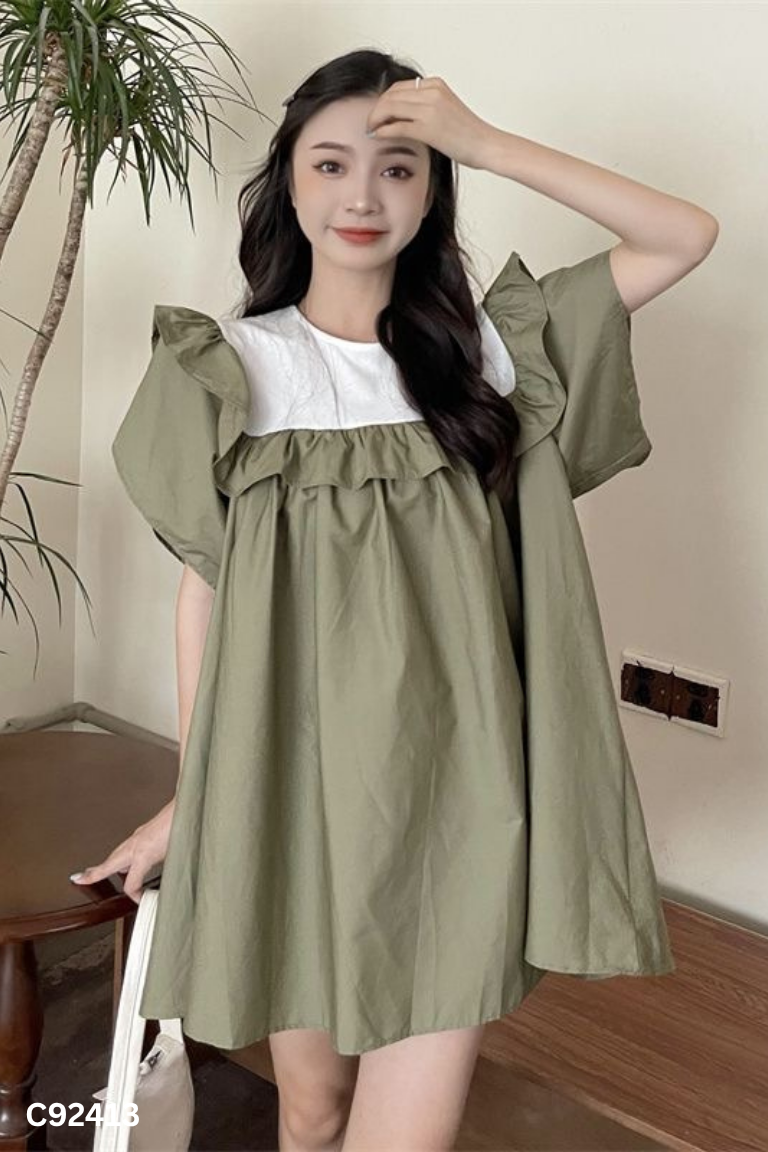 NEWTAG Váy rêu phối trắng bèo
