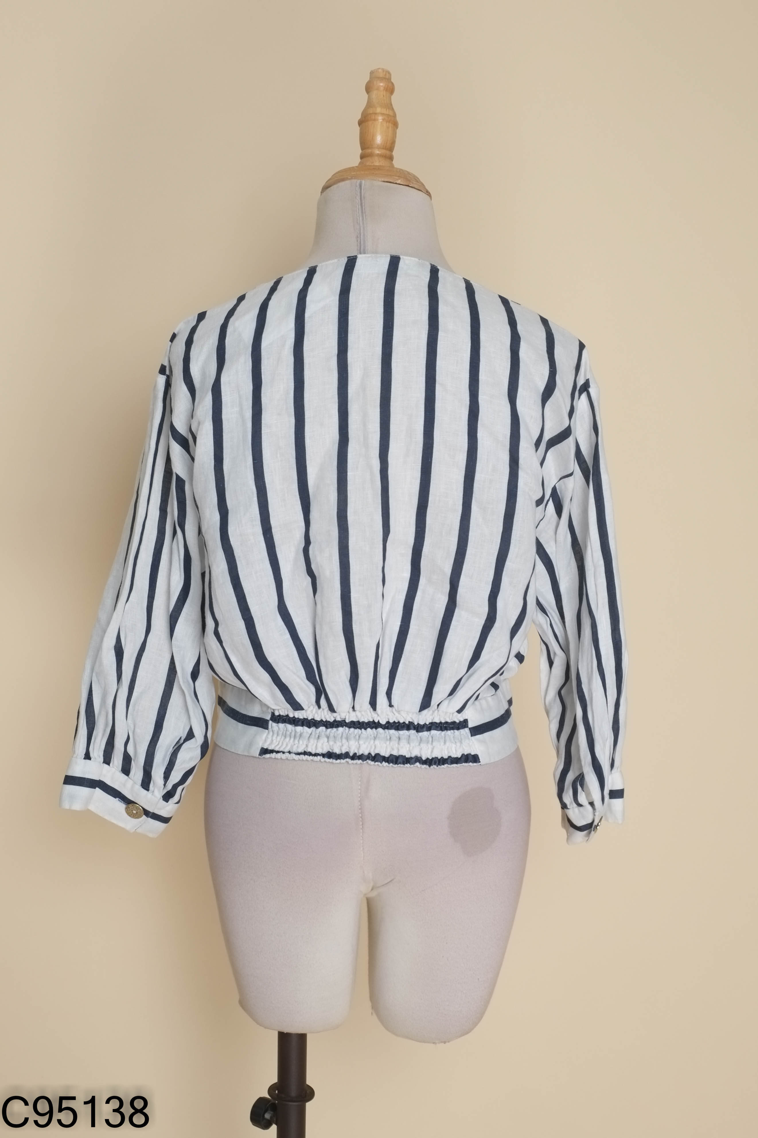 Áo ZARA trắng kẻ xanh