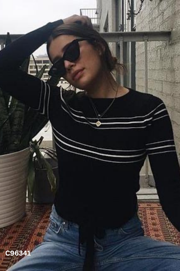 Áo len đe ZARA kẻ trắng