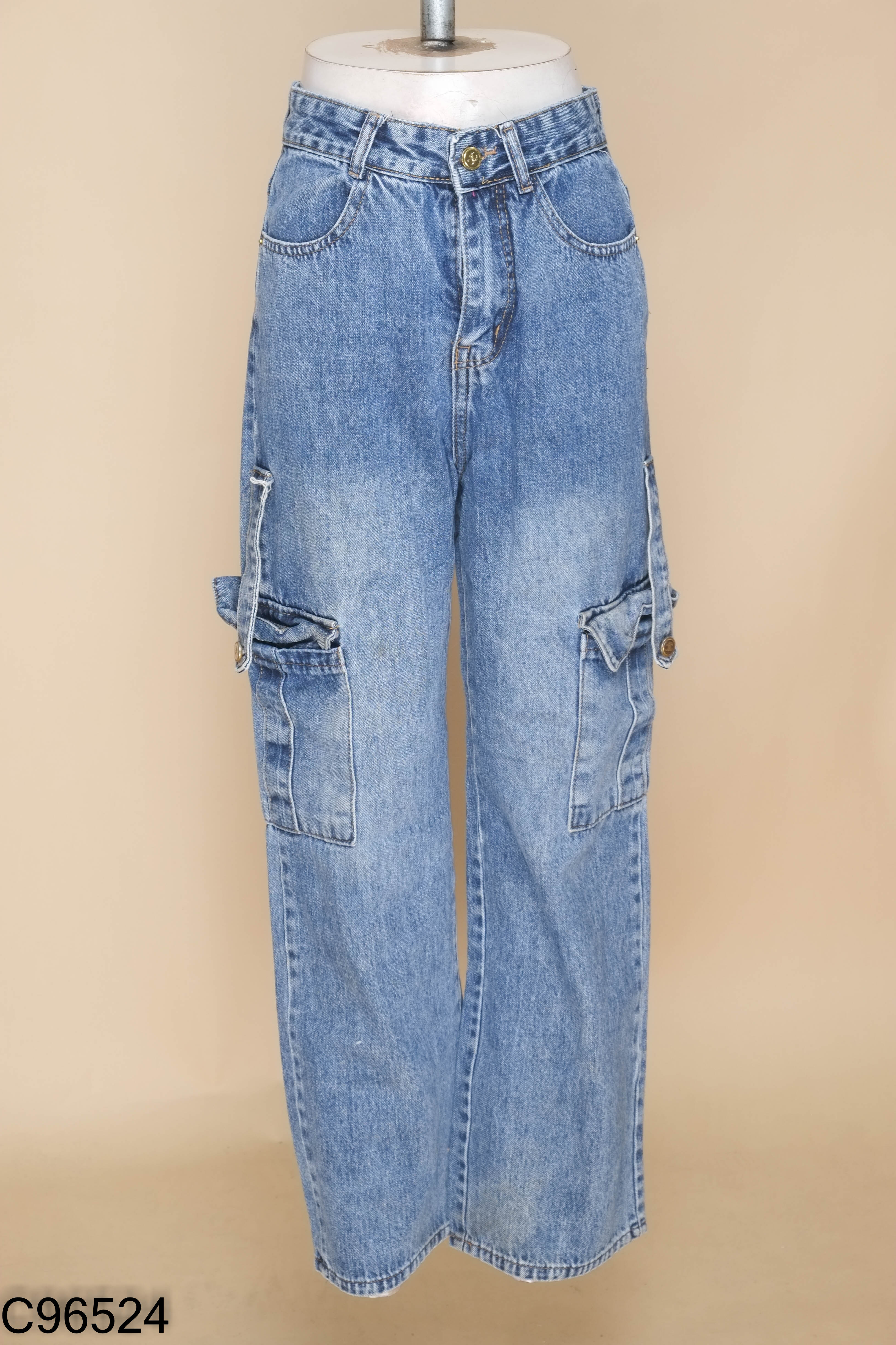 Quần jeans xanh túi hộp