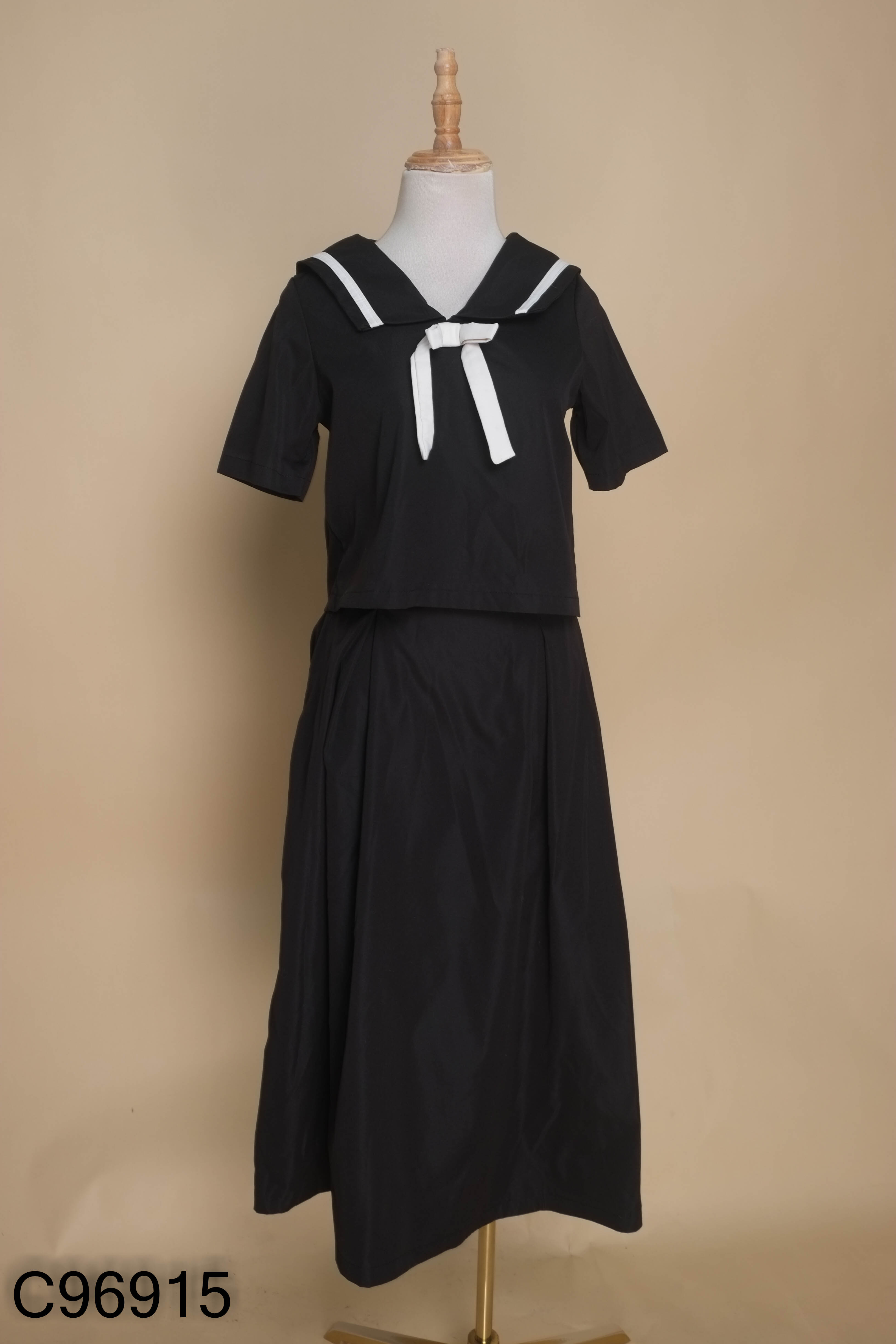 Set Áo đen phối nơ GRACIE design + Chân váy